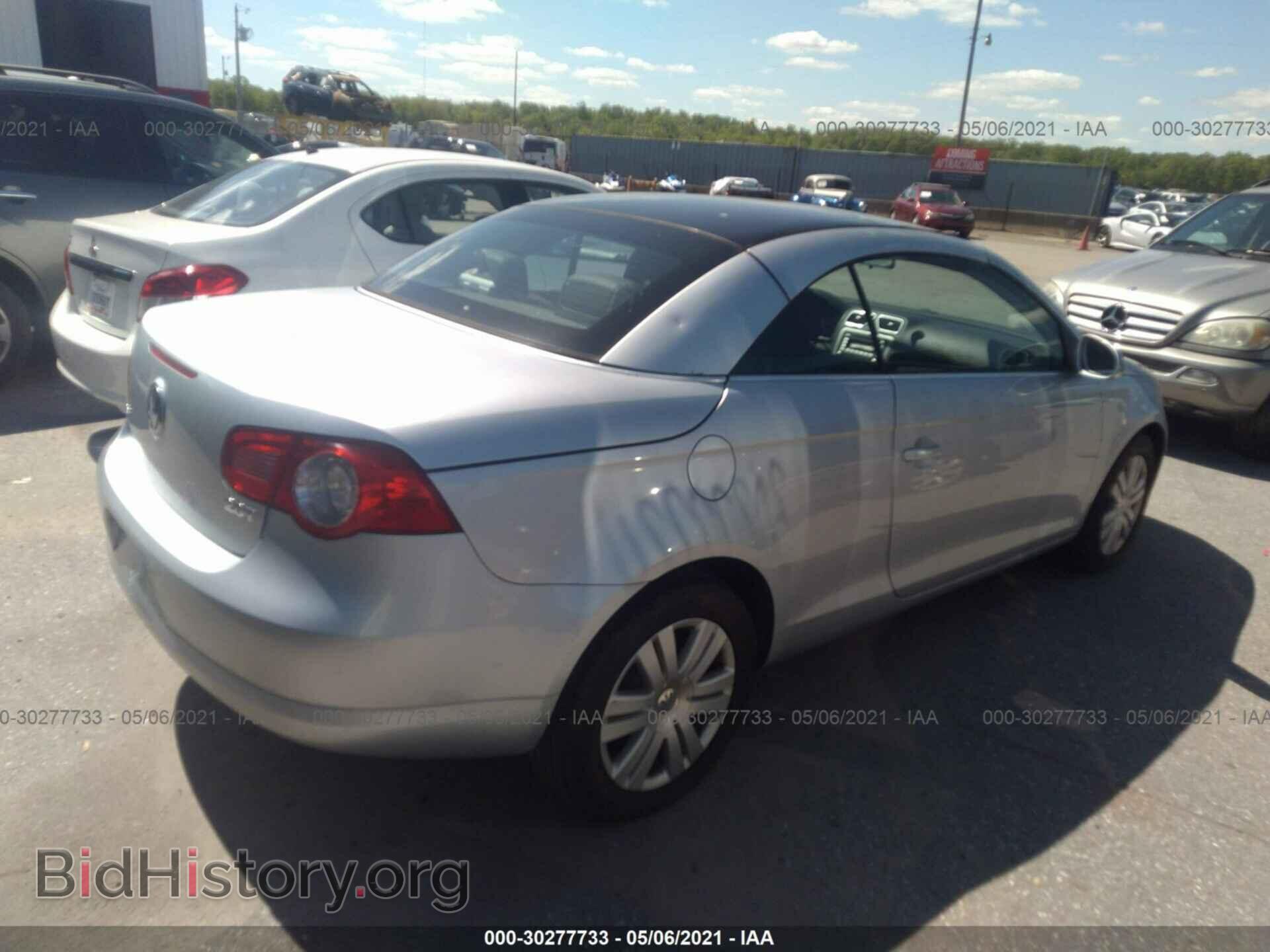 2007 VOLKSWAGEN EOS - VIN: WVWAA71F27V046360 - Фото 4