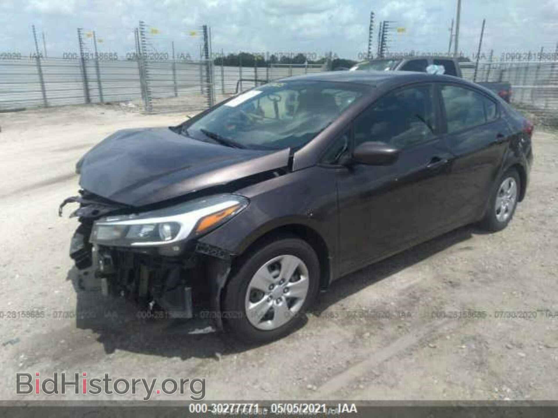 2017 KIA FORTE - VIN: 3KPFK4A77HE041798 - Фото 2