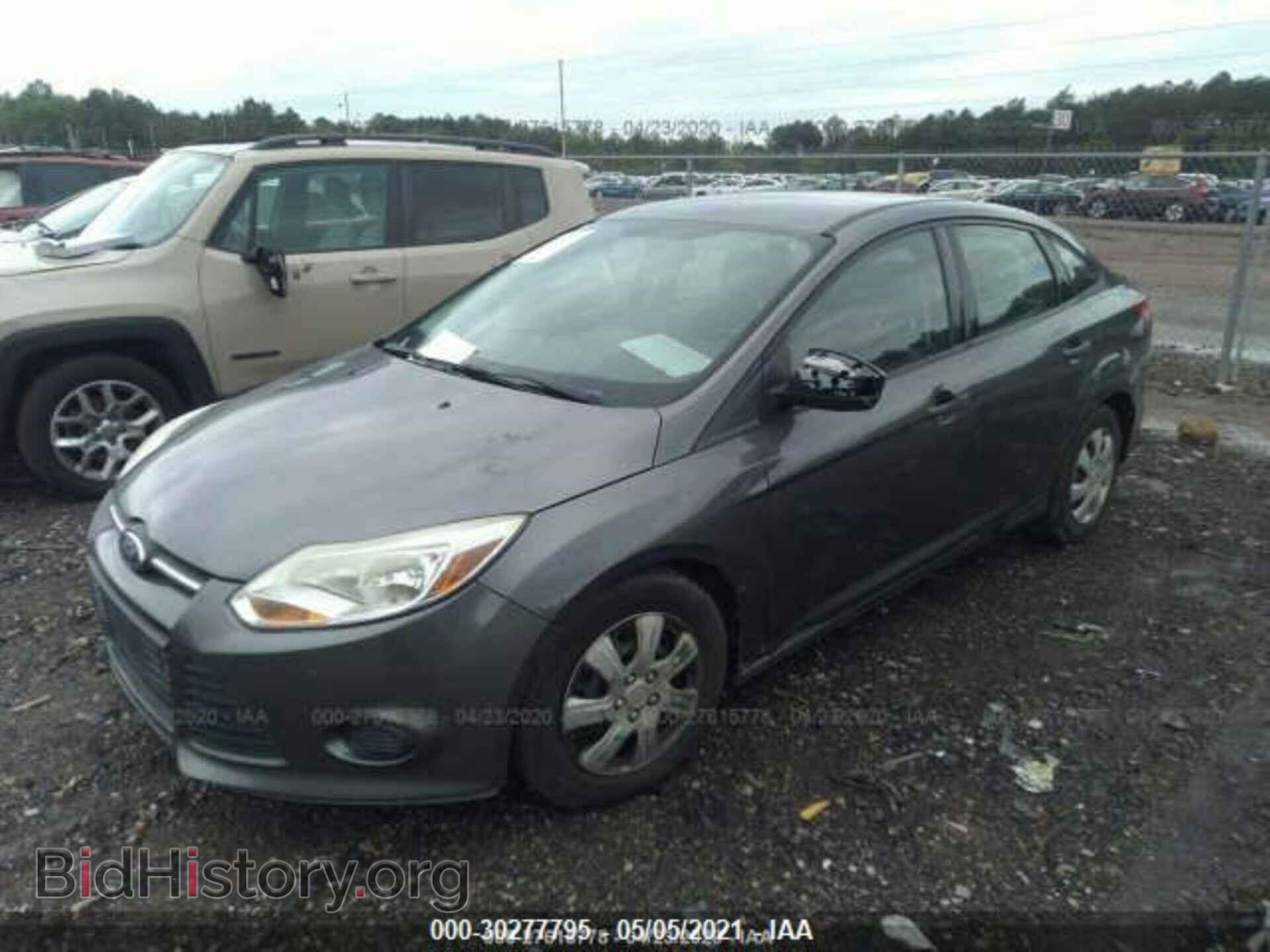 2012 FORD FOCUS - VIN: 1FAHP3E2XCL188111 - Фото 2
