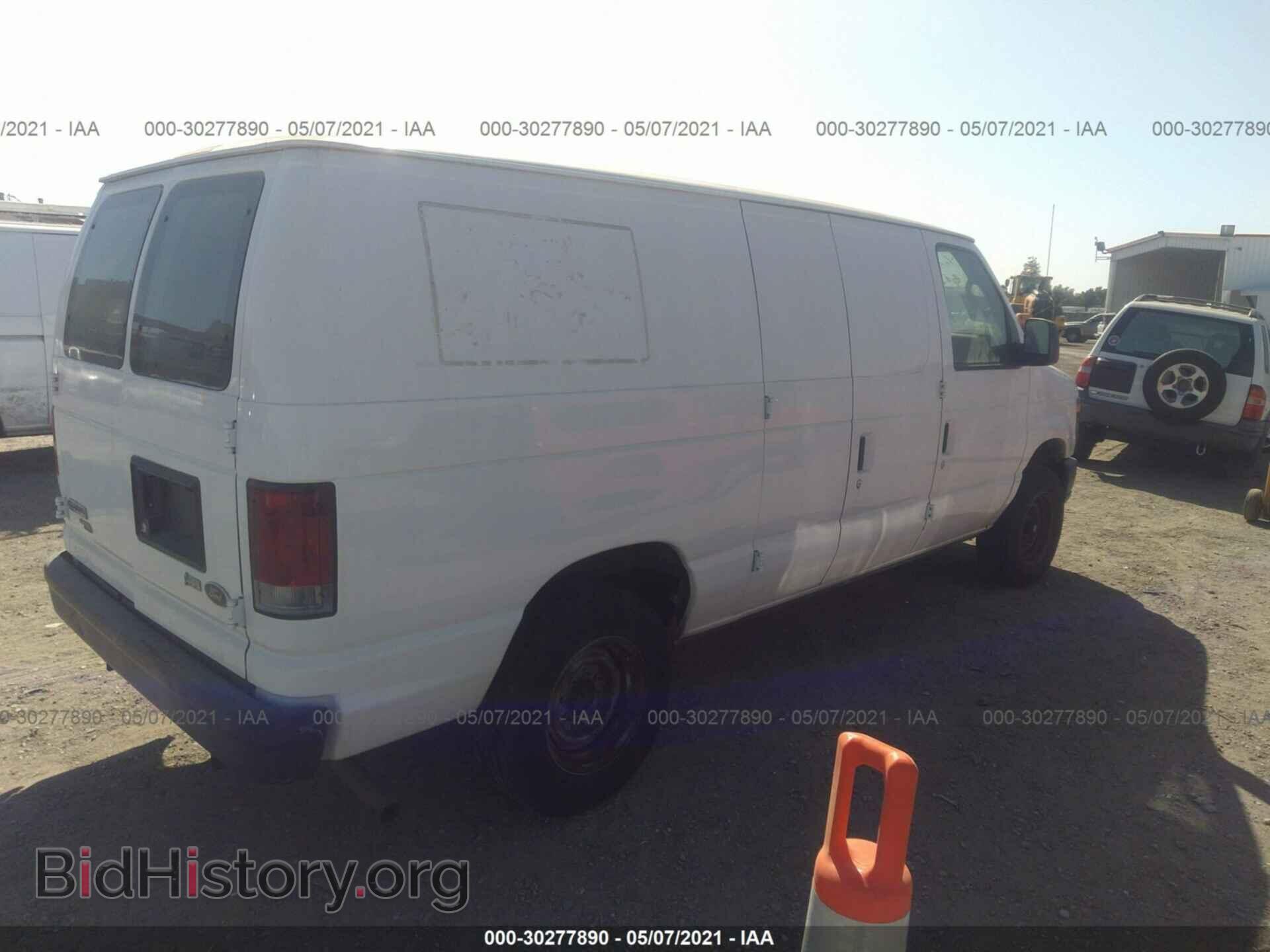 2011 FORD ECONOLINE CARGO VAN - VIN: 1FTNE1EW7BDB30895 - Фото 4