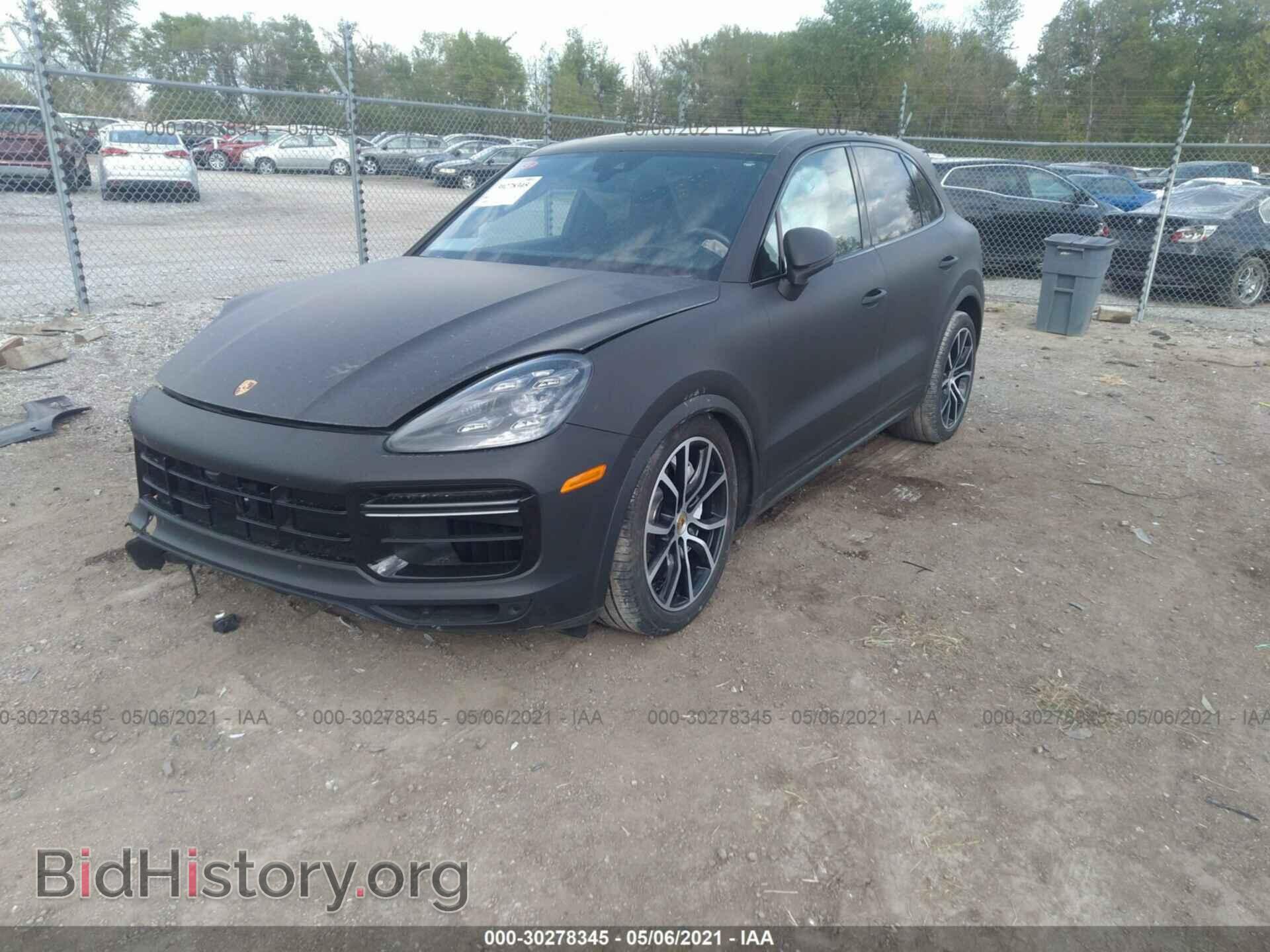 2020 PORSCHE CAYENNE - VIN: WP1AF2AY7LDA39120 - Фото 2