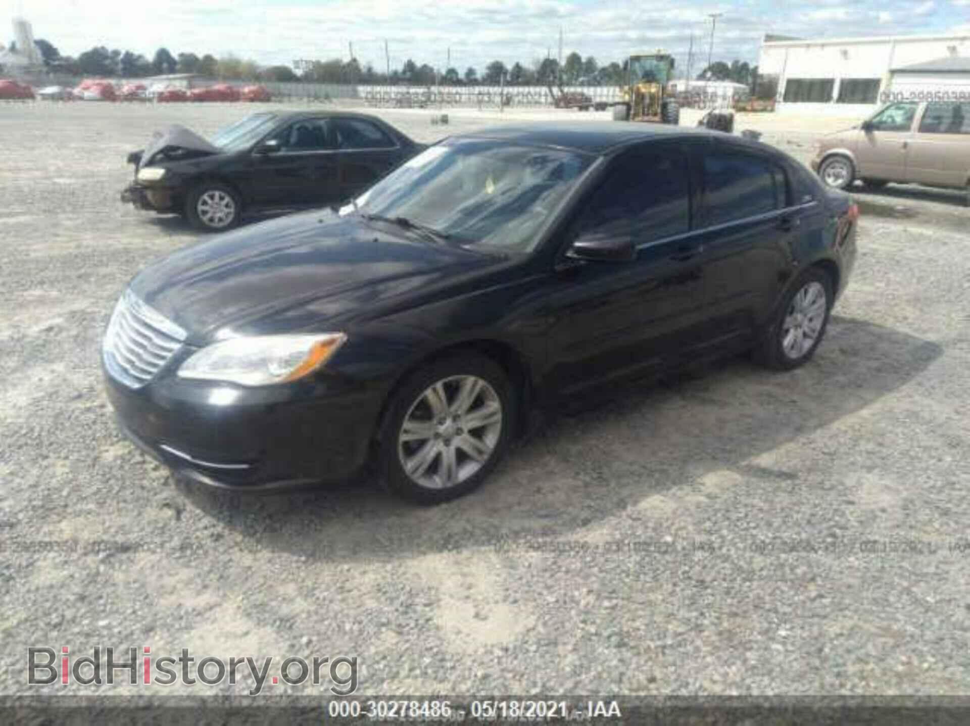 2013 CHRYSLER 200 - VIN: 1C3CCBBB5DN713651 - Фото 3