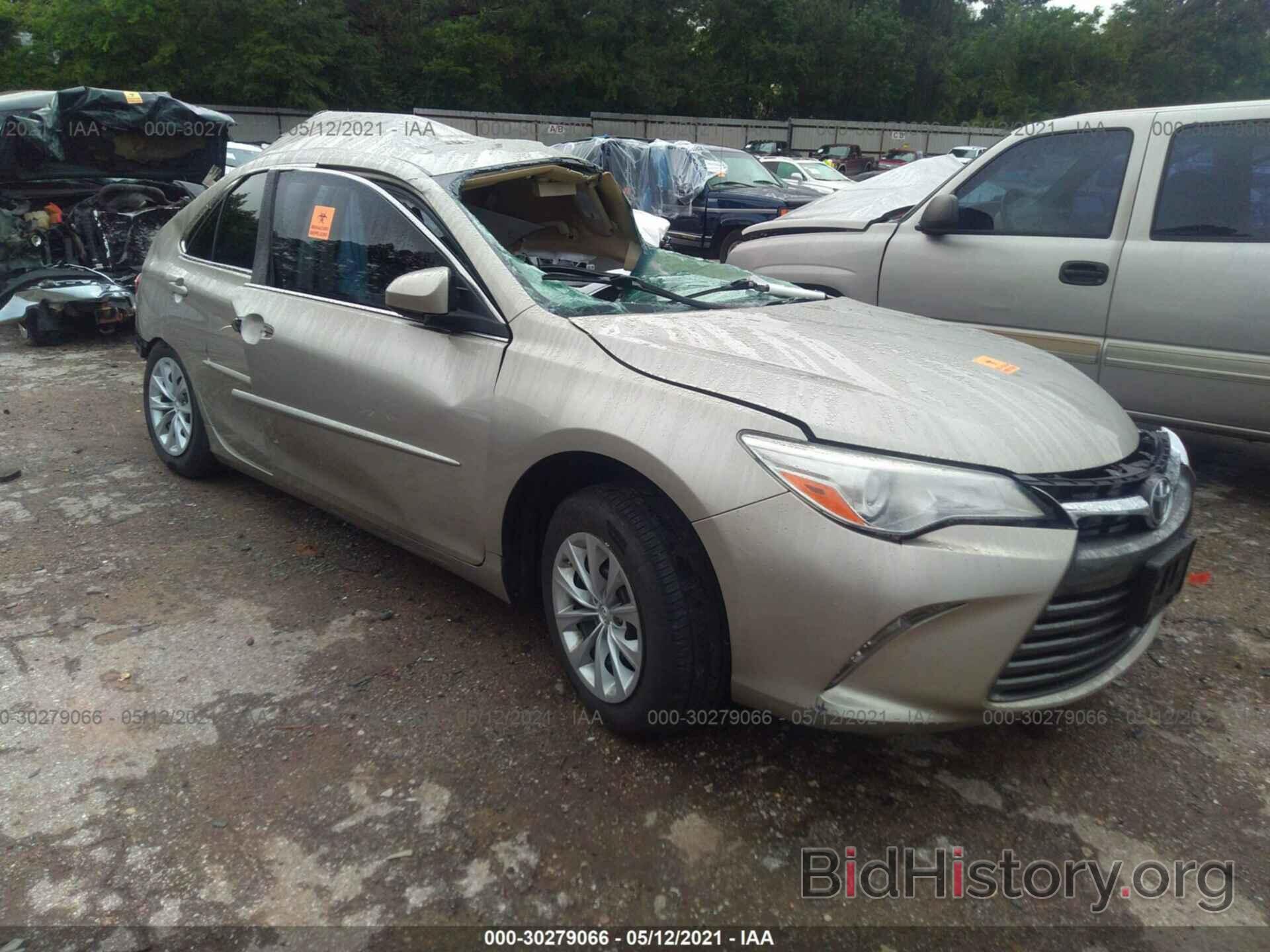 Photo 4T4BF1FK8FR449564 - TOYOTA CAMRY 2015