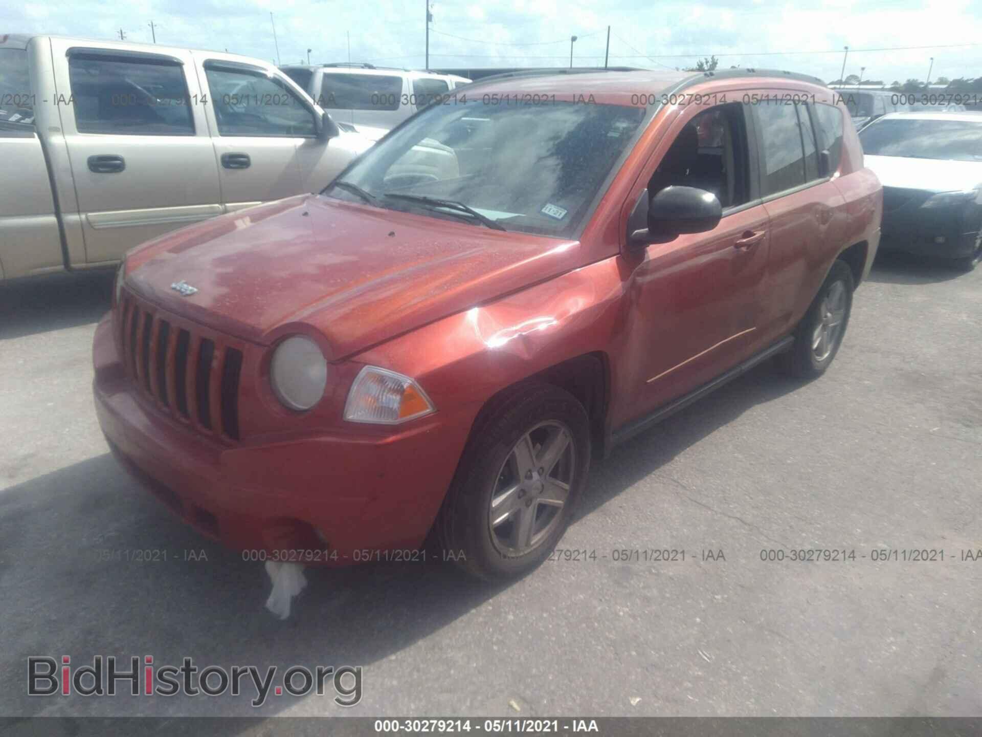 2010 JEEP COMPASS - VIN: 1J4NT4FB5AD578998 - Фото 2