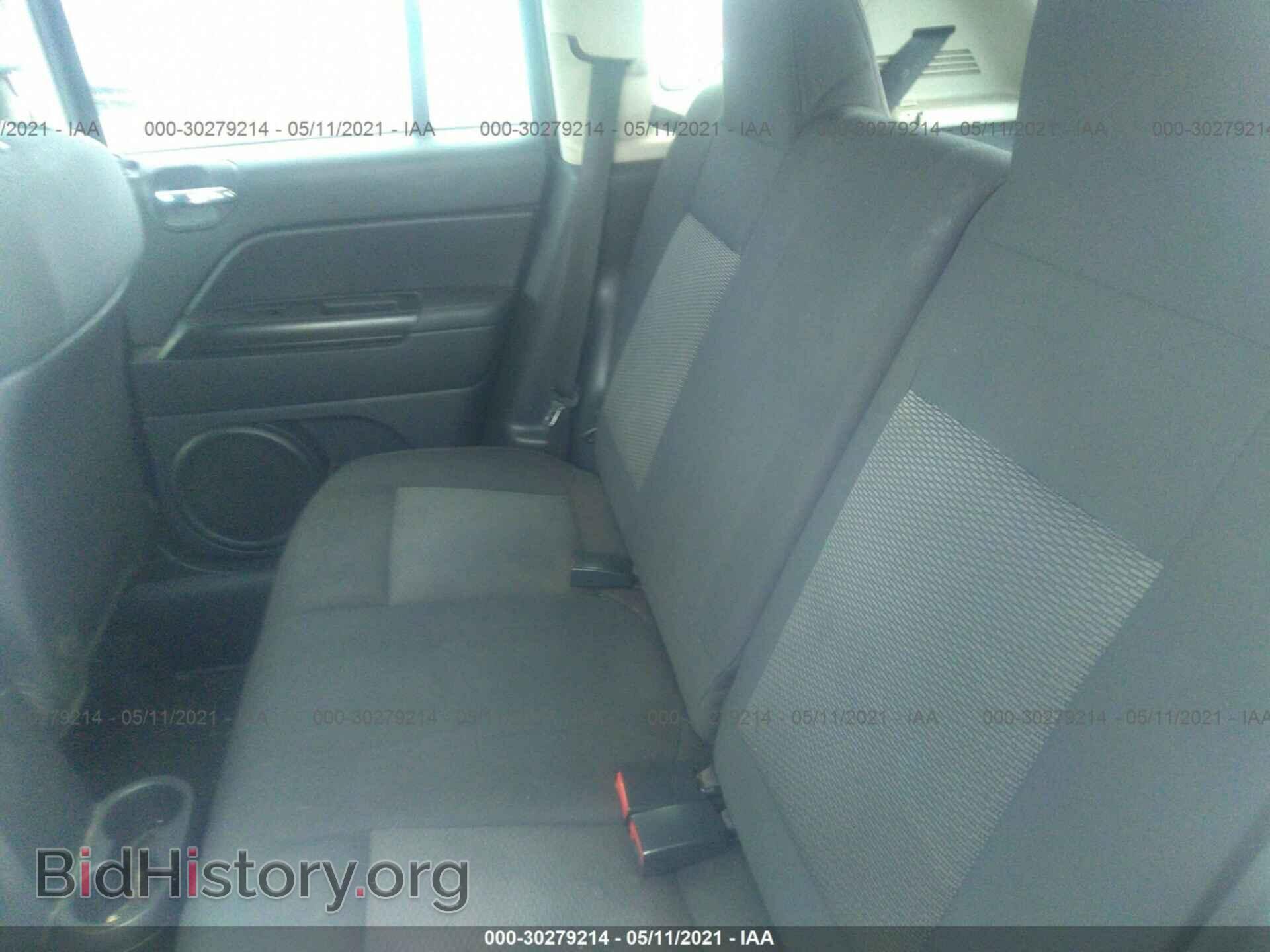 2010 JEEP COMPASS - VIN: 1J4NT4FB5AD578998 - Фото 8