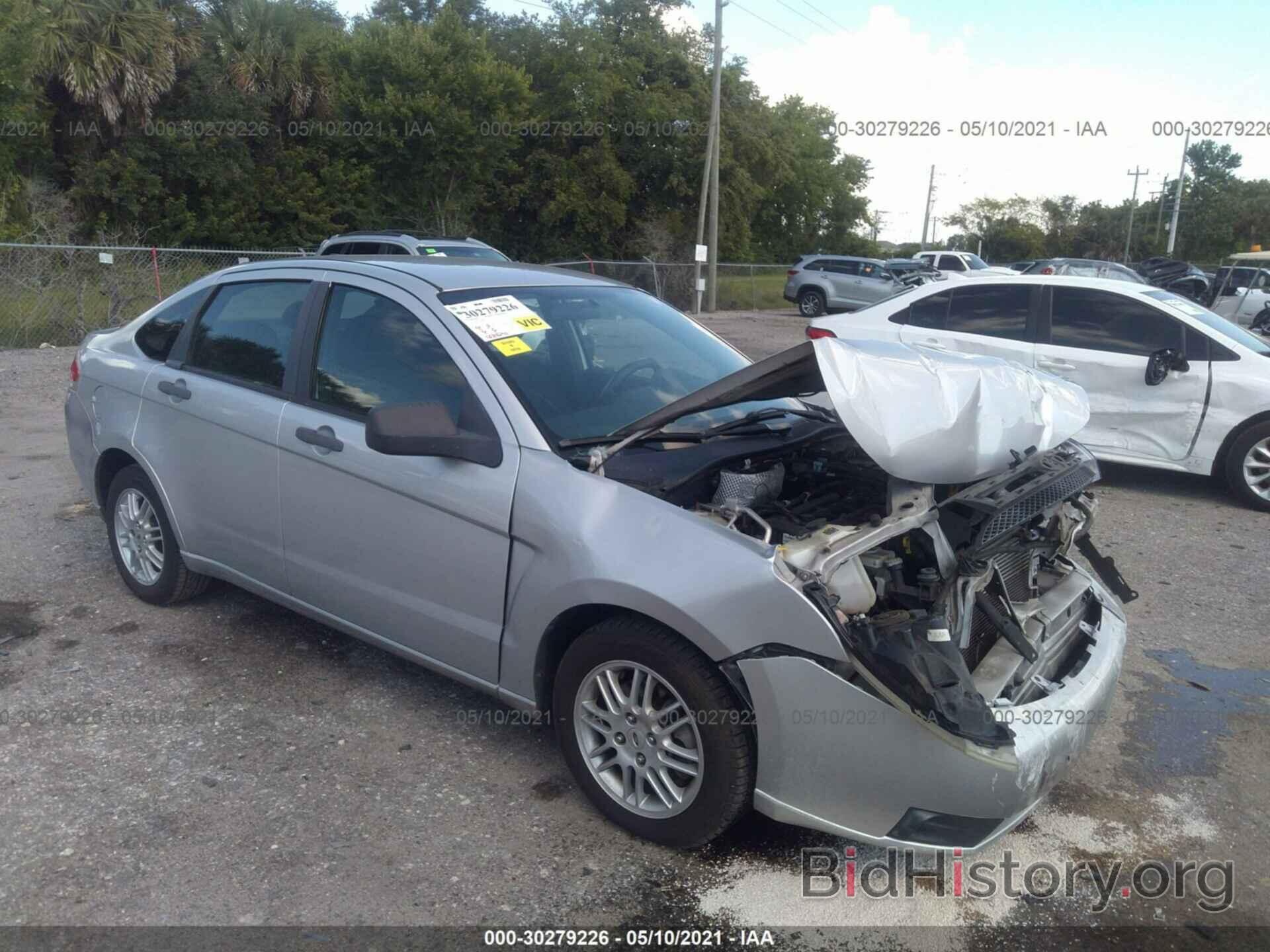 Photo 1FAHP3FN4AW115370 - FORD FOCUS 2010