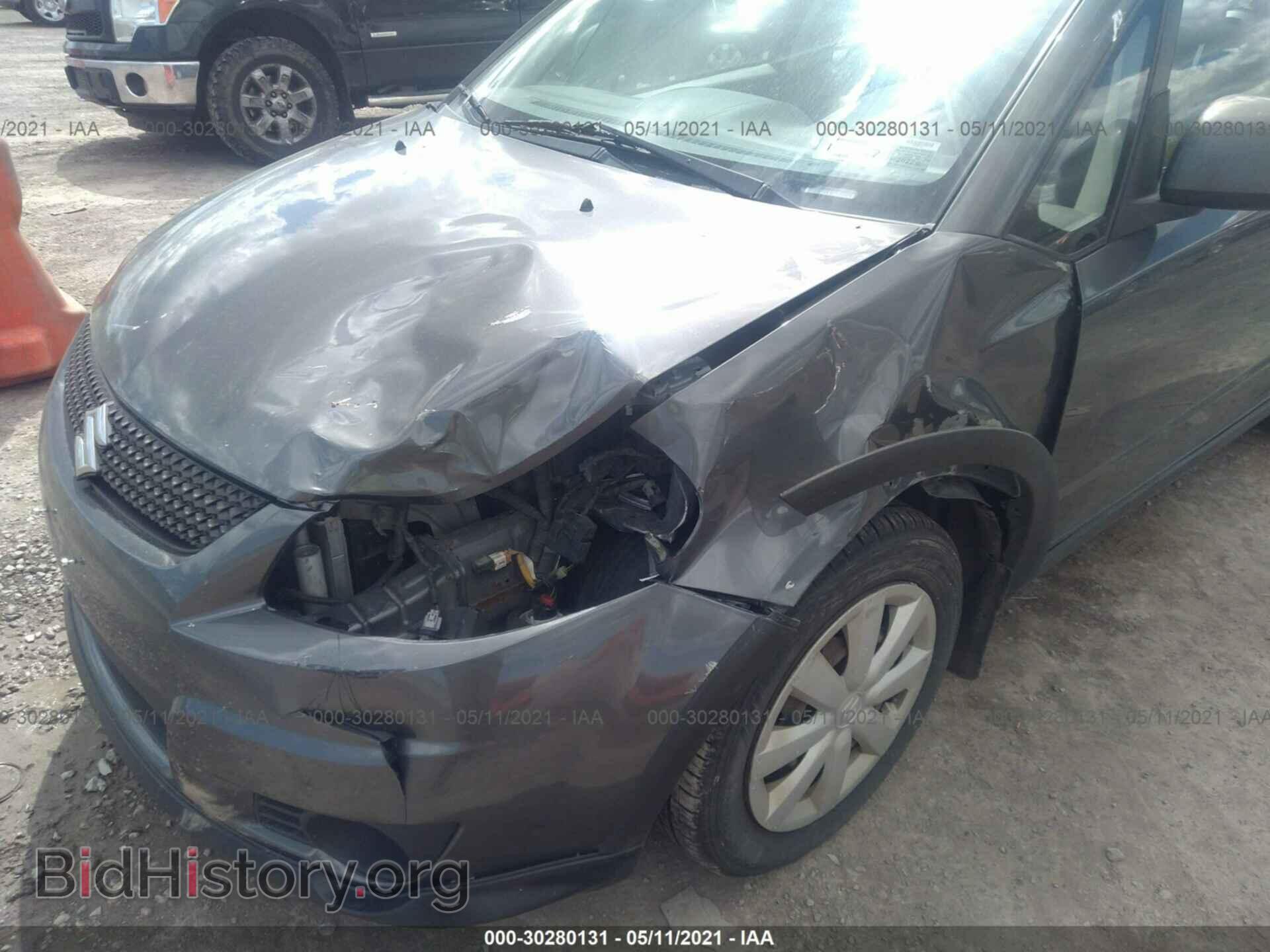 2011 SUZUKI SX4 - VIN: JS2YB5A37B6304774 - Photo 6