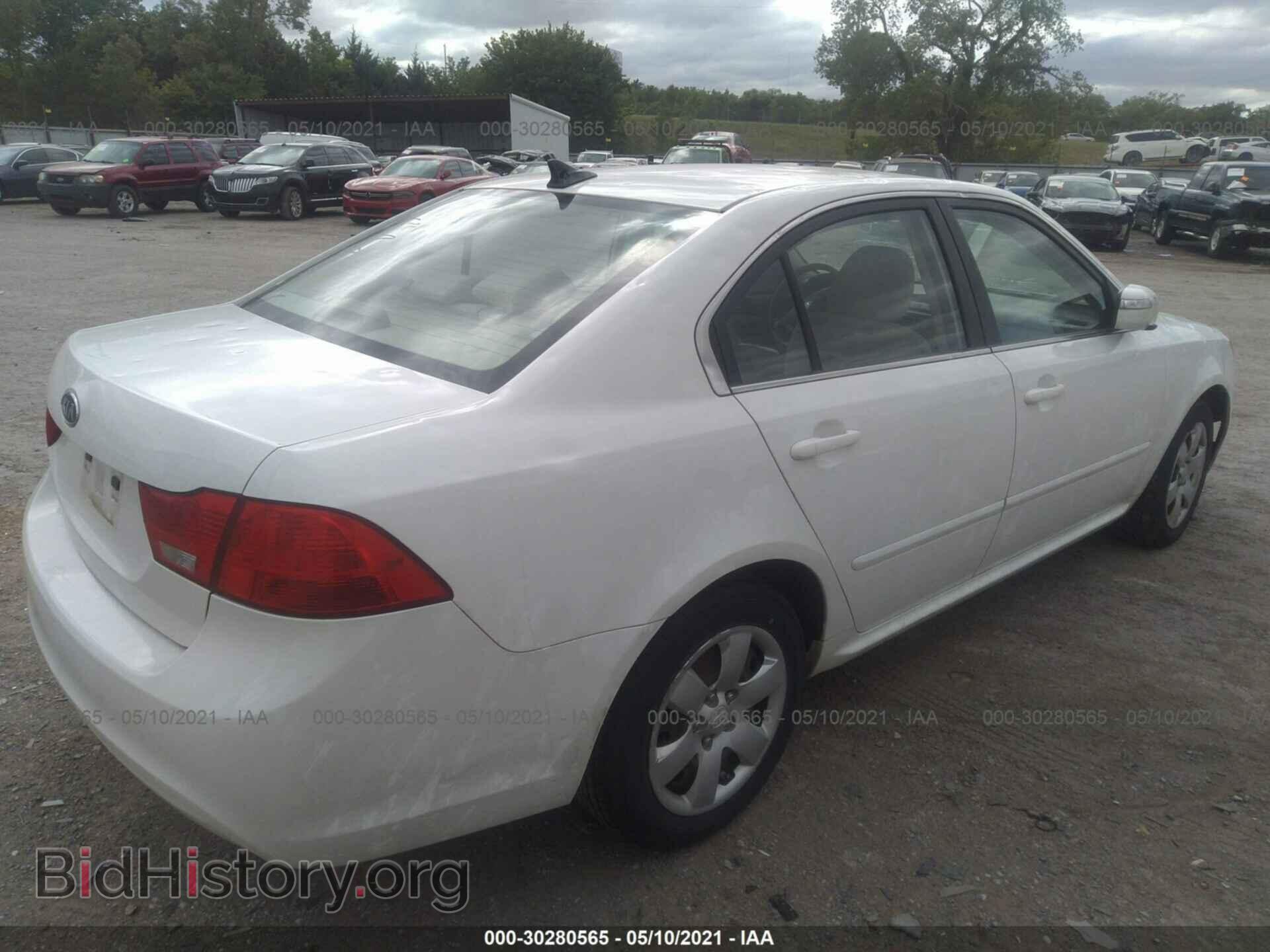 2010 KIA OPTIMA - VIN: KNAGG4A83A5431942 - Фото 4