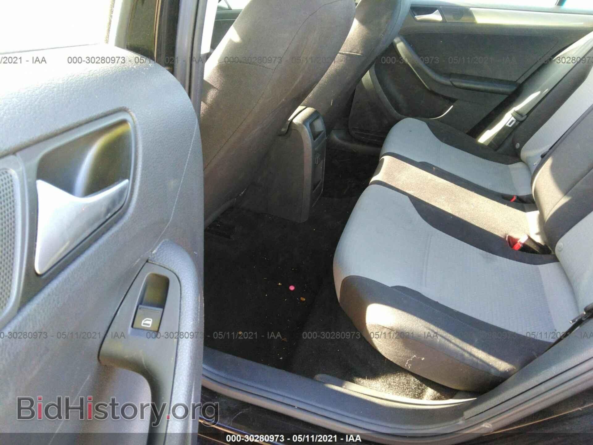2017 VOLKSWAGEN JETTA - VIN: 3VW2B7AJ3HM284054 - Фото 8