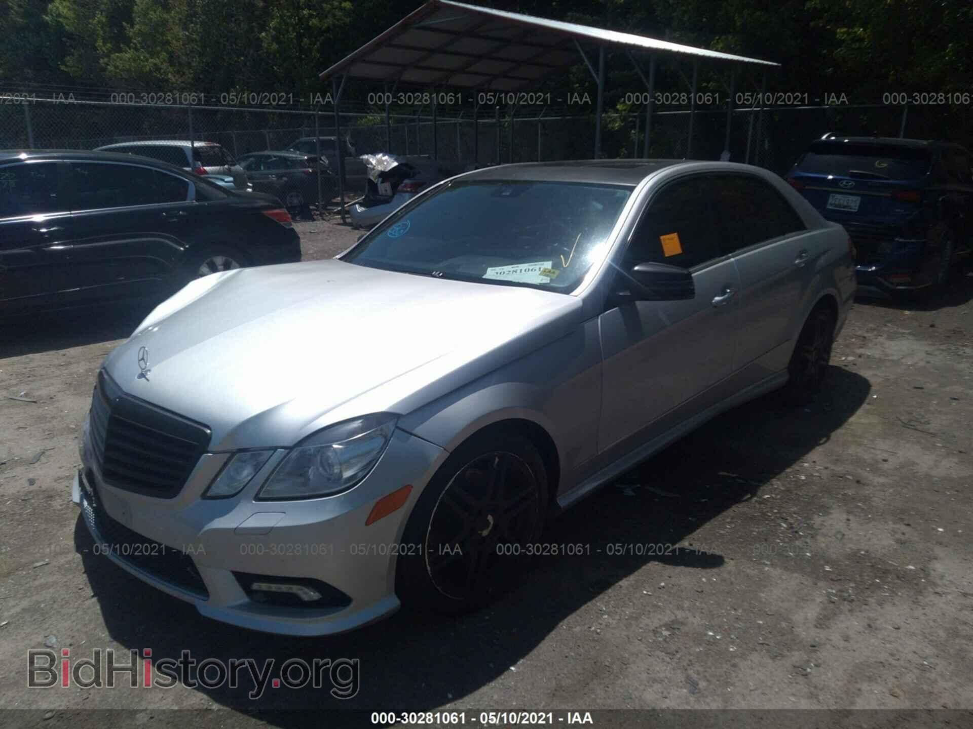 2010 MERCEDES-BENZ E-CLASS - VIN: WDDHF8HB2AA136136 - Фото 2