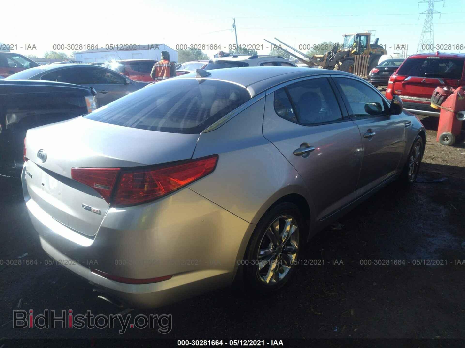 2011 KIA OPTIMA - VIN: KNAGN4A75B5076660 - Photo 4