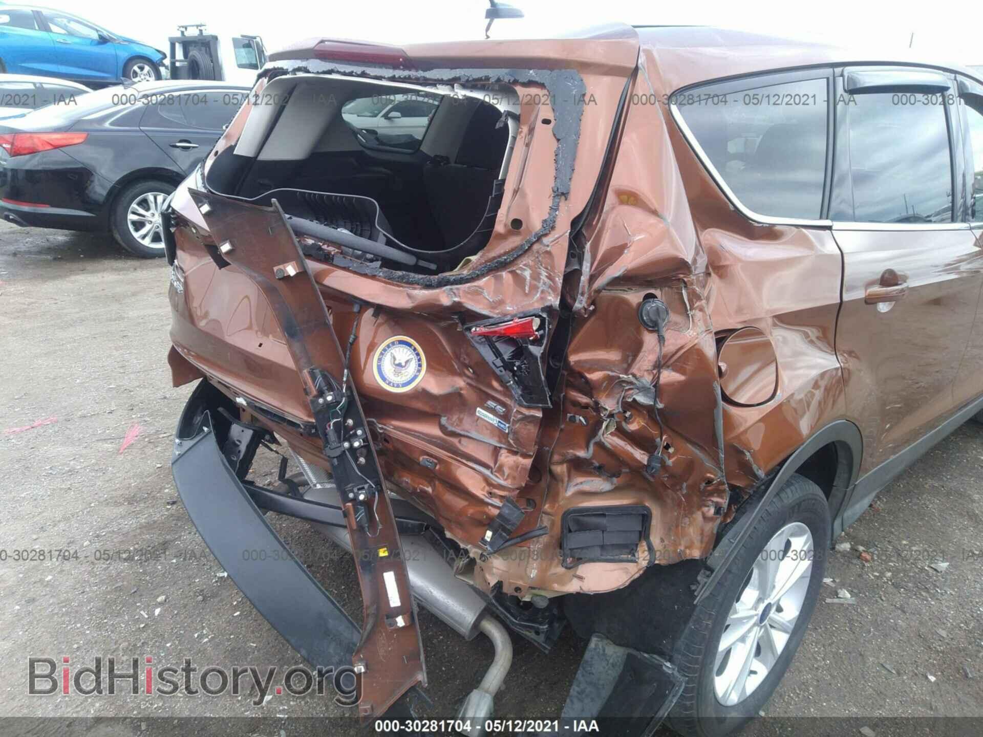 2017 FORD ESCAPE - VIN: 1FMCU9GD1HUC71132 - Photo 6