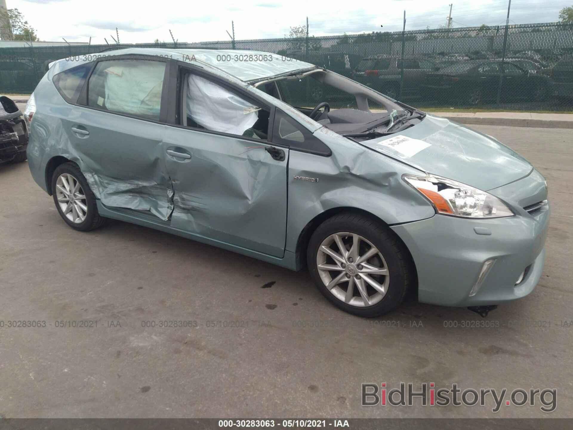 Photo JTDZN3EU8E3333168 - TOYOTA PRIUS V 2014