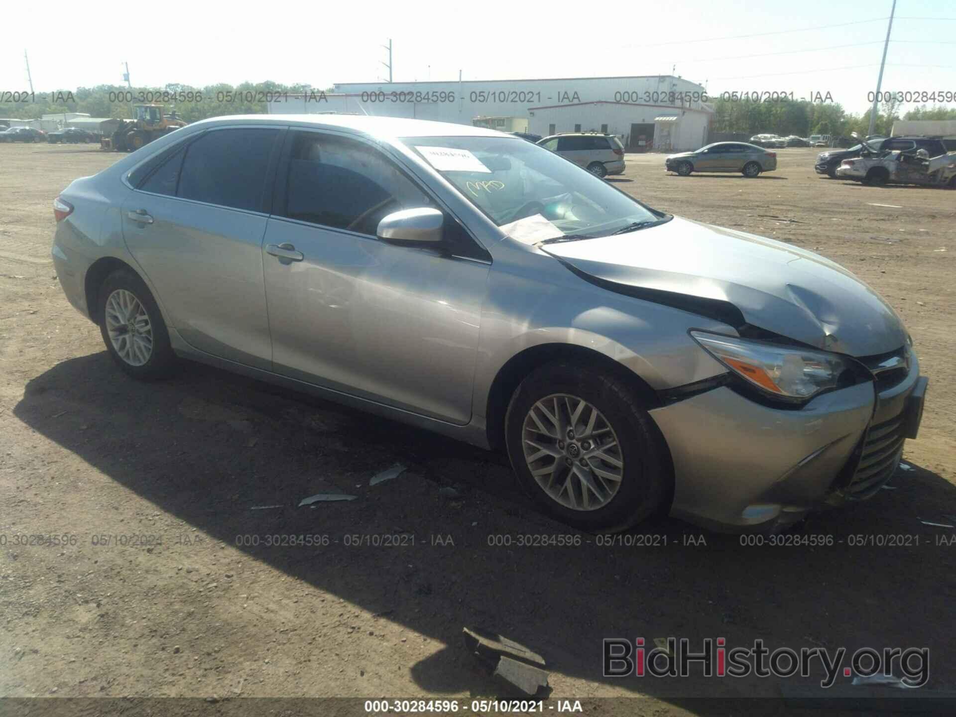 Photo 4T4BF1FK1GR579851 - TOYOTA CAMRY 2016