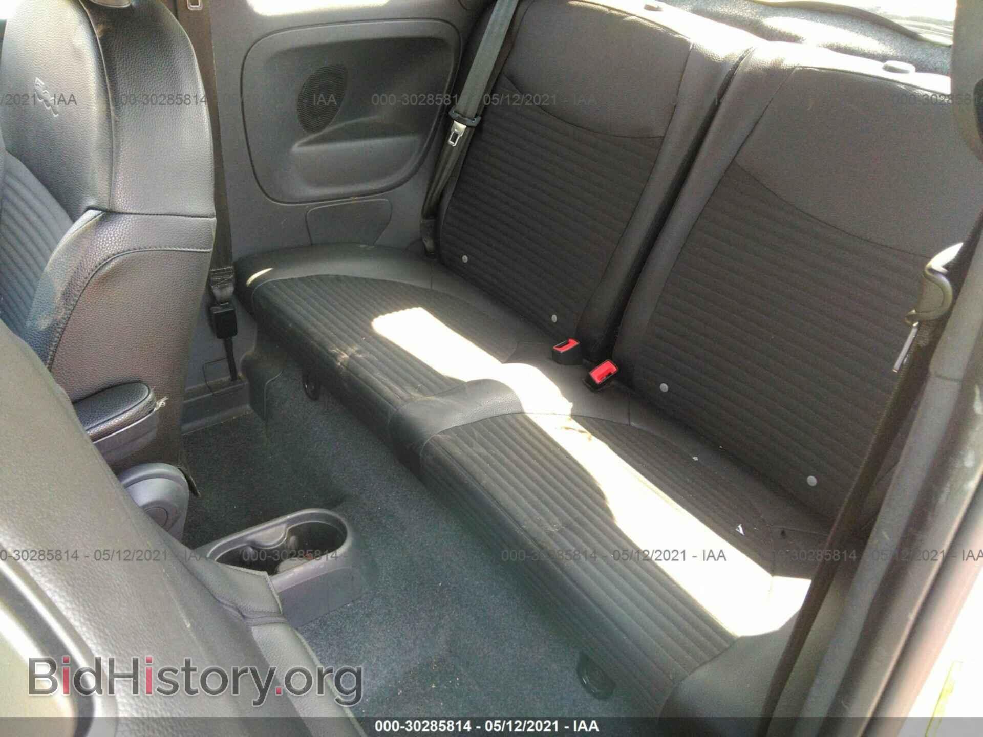 2015 FIAT 500 - VIN: 3C3CFFBR8FT753804 - Фото 8