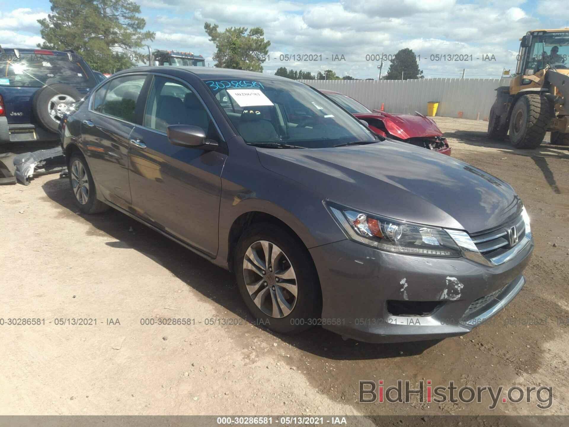 Photo 1HGCR2F30EA018467 - HONDA ACCORD SEDAN 2014