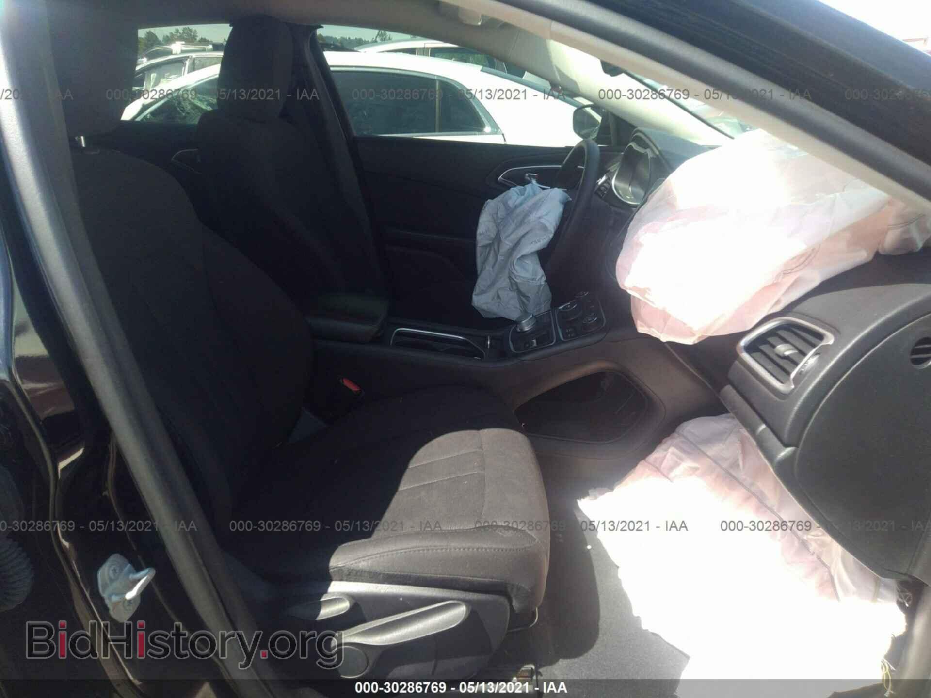 2016 CHRYSLER 200 - VIN: 1C3CCCAB4GN157571 - Фото 5