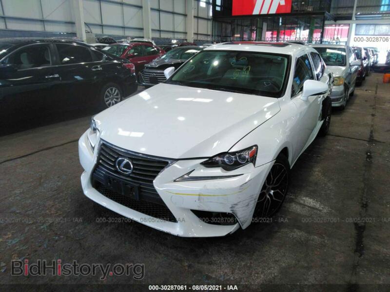 2014 Lexus IS 250 (VIN 000BF1D2XE5031824) — фото 2 из 10