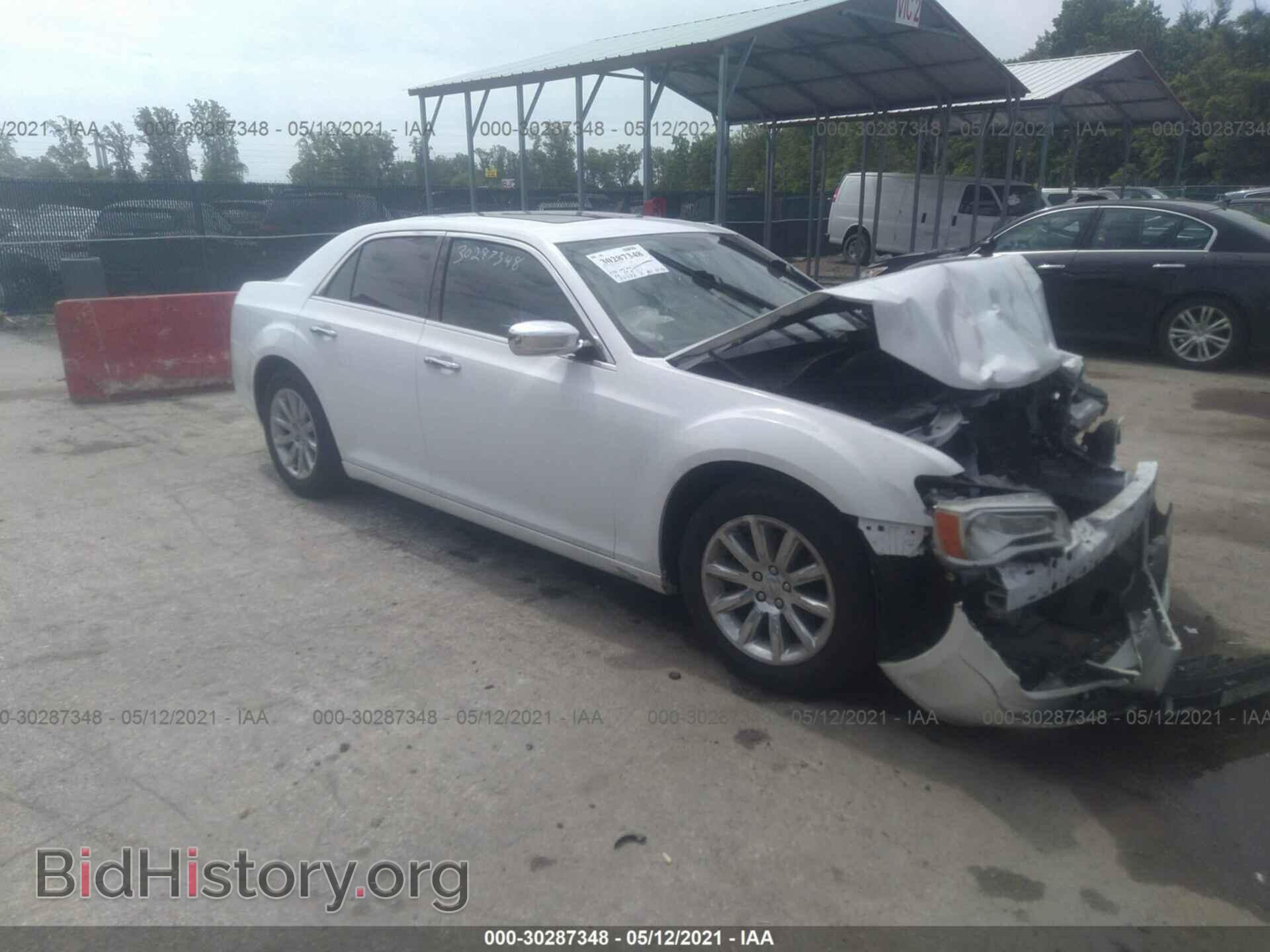 Фотография 2C3CCAEG1DH527759 - CHRYSLER 300 2013