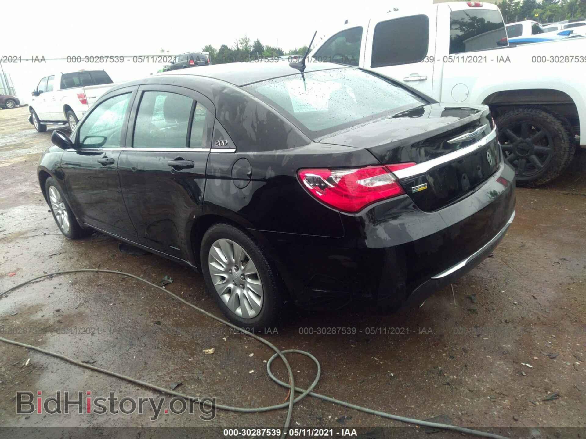 2012 CHRYSLER 200 - VIN: 1C3CCBAG4CN275572 - Фото 3