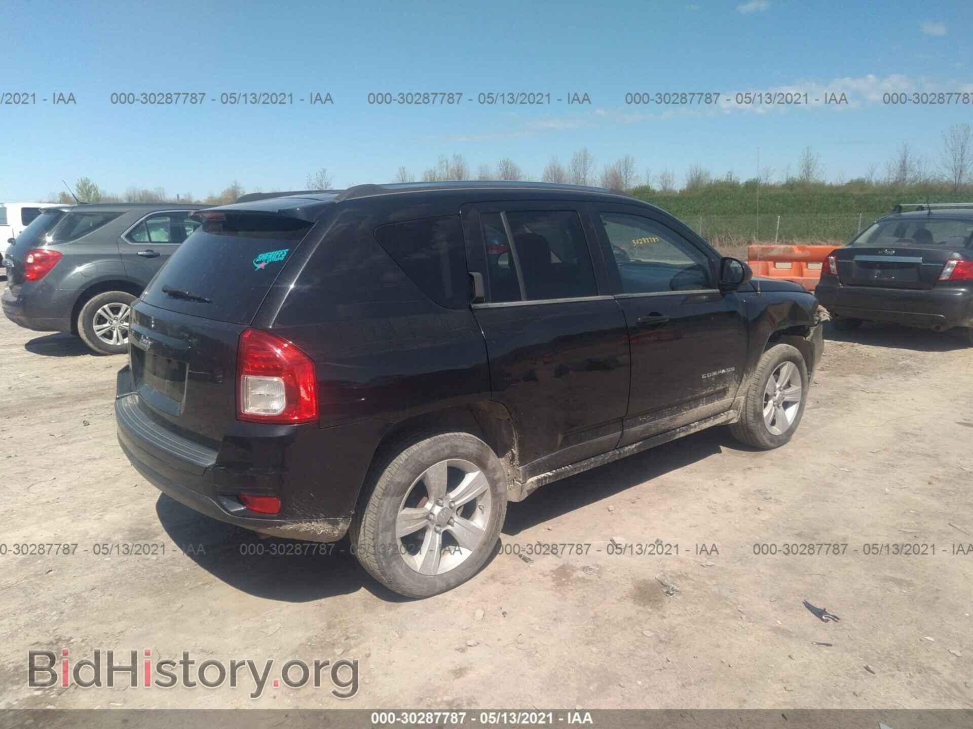 2011 JEEP COMPASS - VIN: 1J4NF1FBXBD158855 - Photo 4