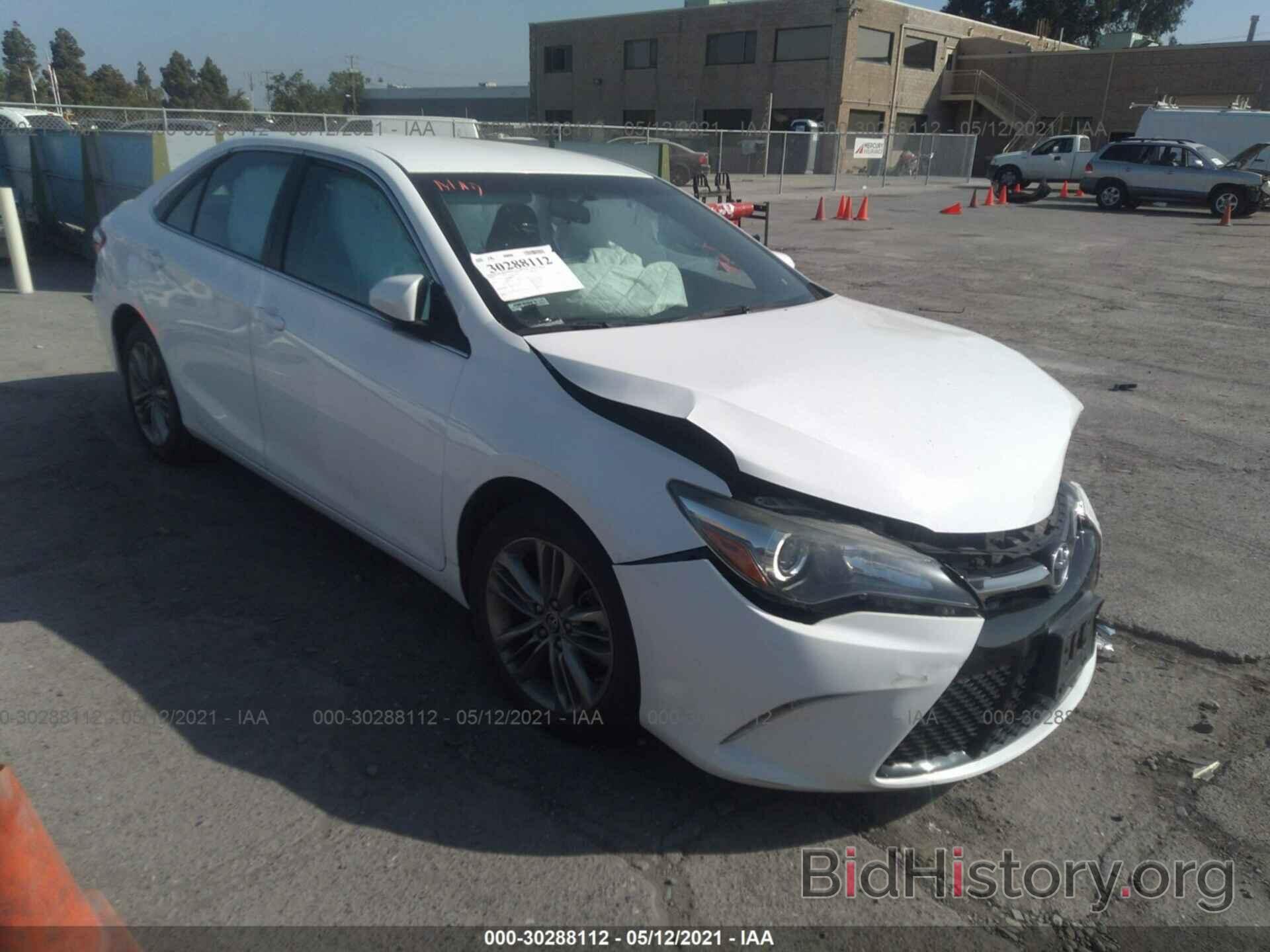 Photo 4T1BF1FK8FU108353 - TOYOTA CAMRY 2015