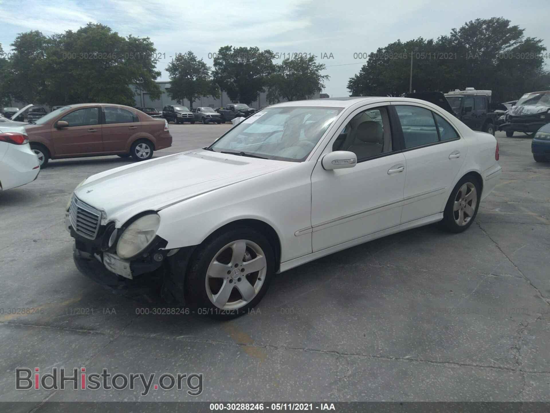 2006 MERCEDES-BENZ E-CLASS - VIN: WDBUF56J36A922065 - Фото 2
