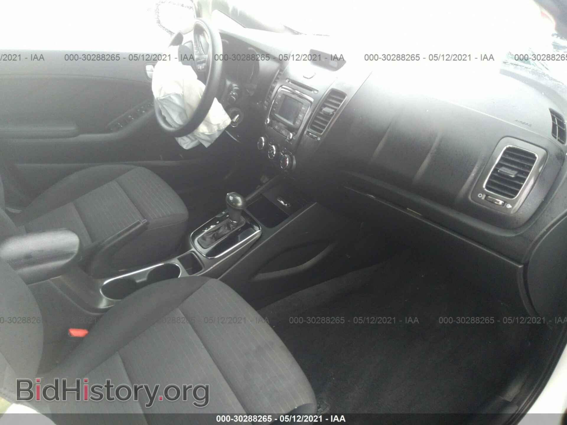 2017 KIA FORTE - VIN: 3KPFL4A7XHE131783 - Photo 5