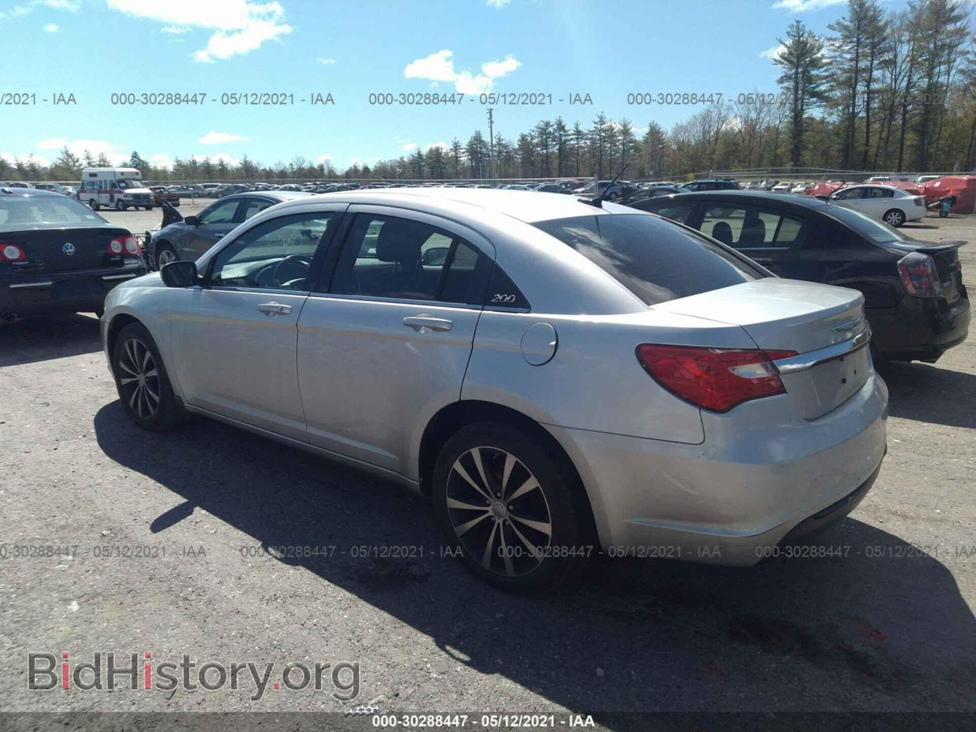 2012 CHRYSLER 200 - VIN: 1C3CCBBG9CN308113 - Фото 3