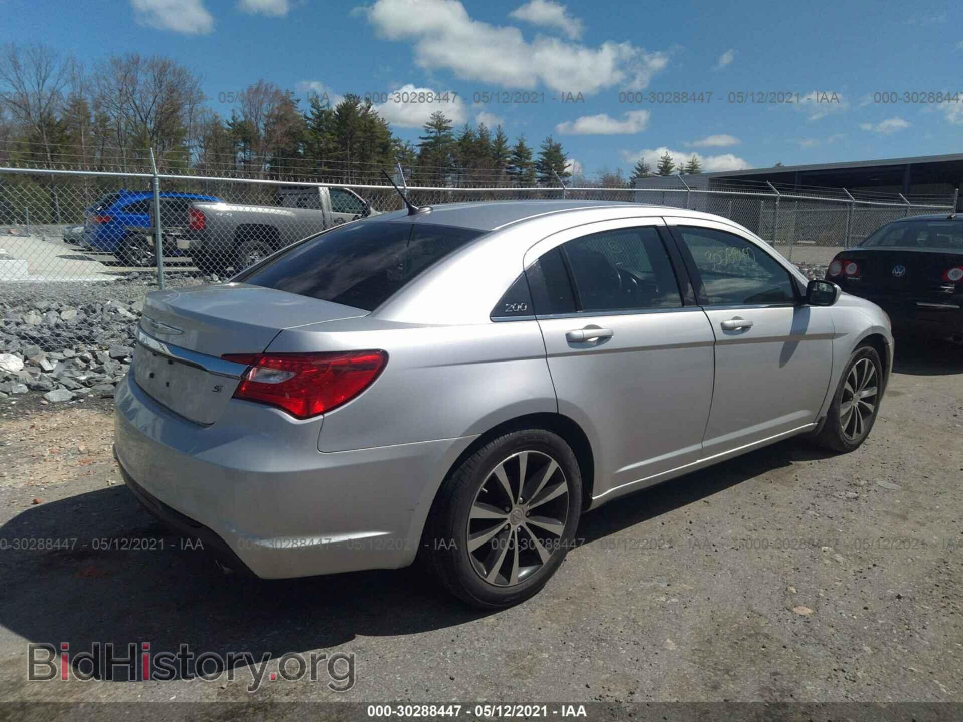 2012 CHRYSLER 200 - VIN: 1C3CCBBG9CN308113 - Фото 4