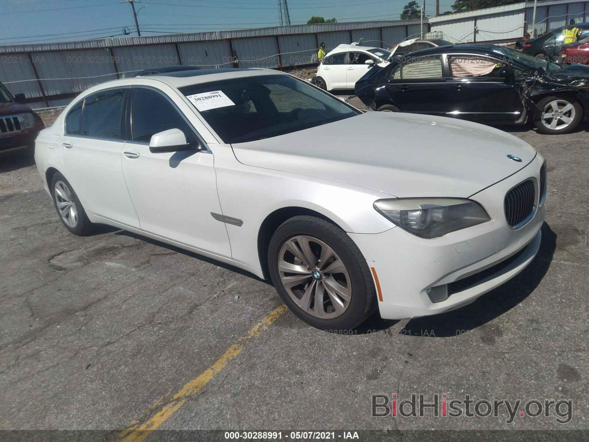 Photo WBAKB4C59CC577076 - BMW 7 SERIES 2012