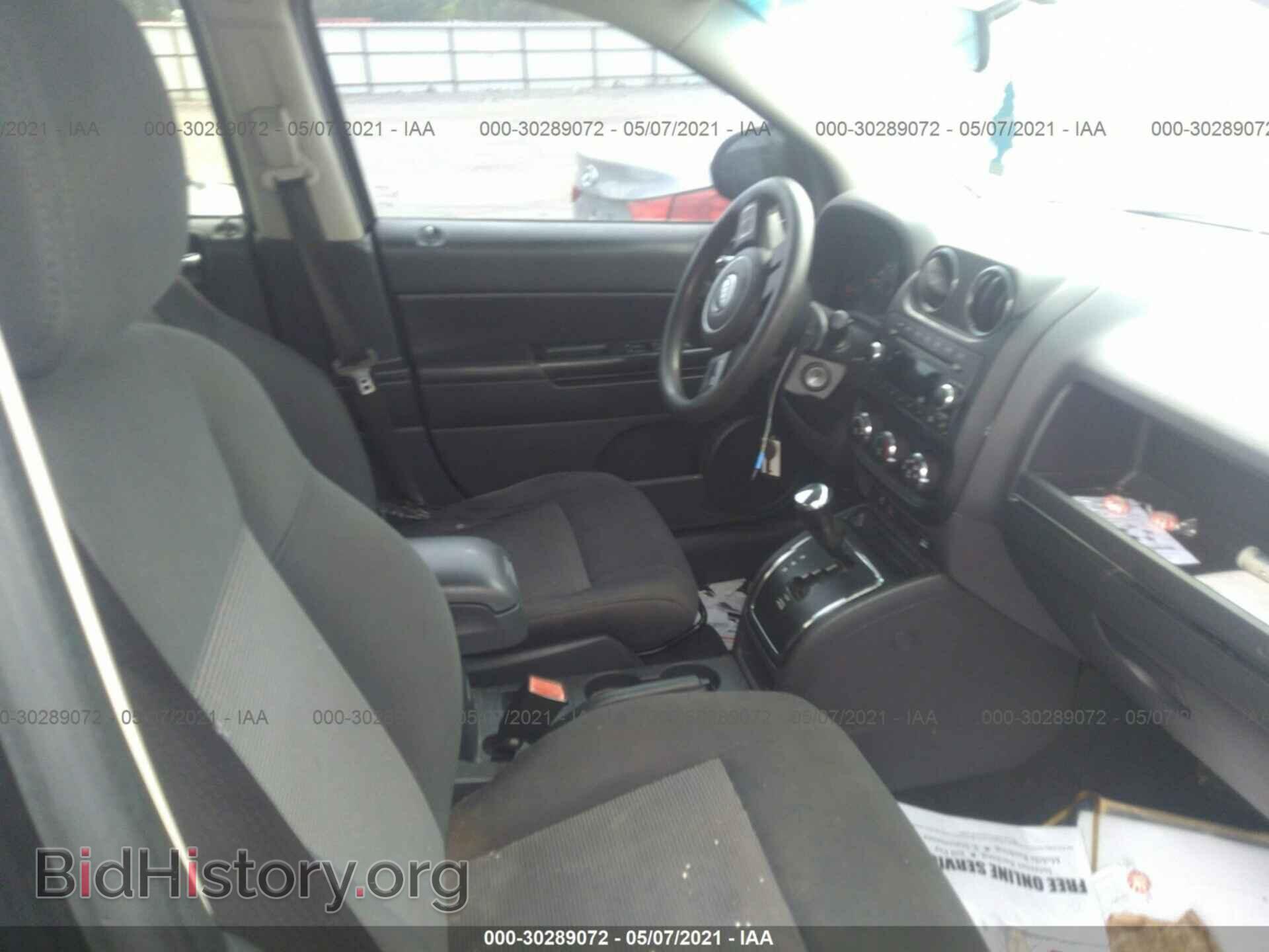 2011 JEEP COMPASS - VIN: 1J4NT1FBXBD143880 - Photo 5
