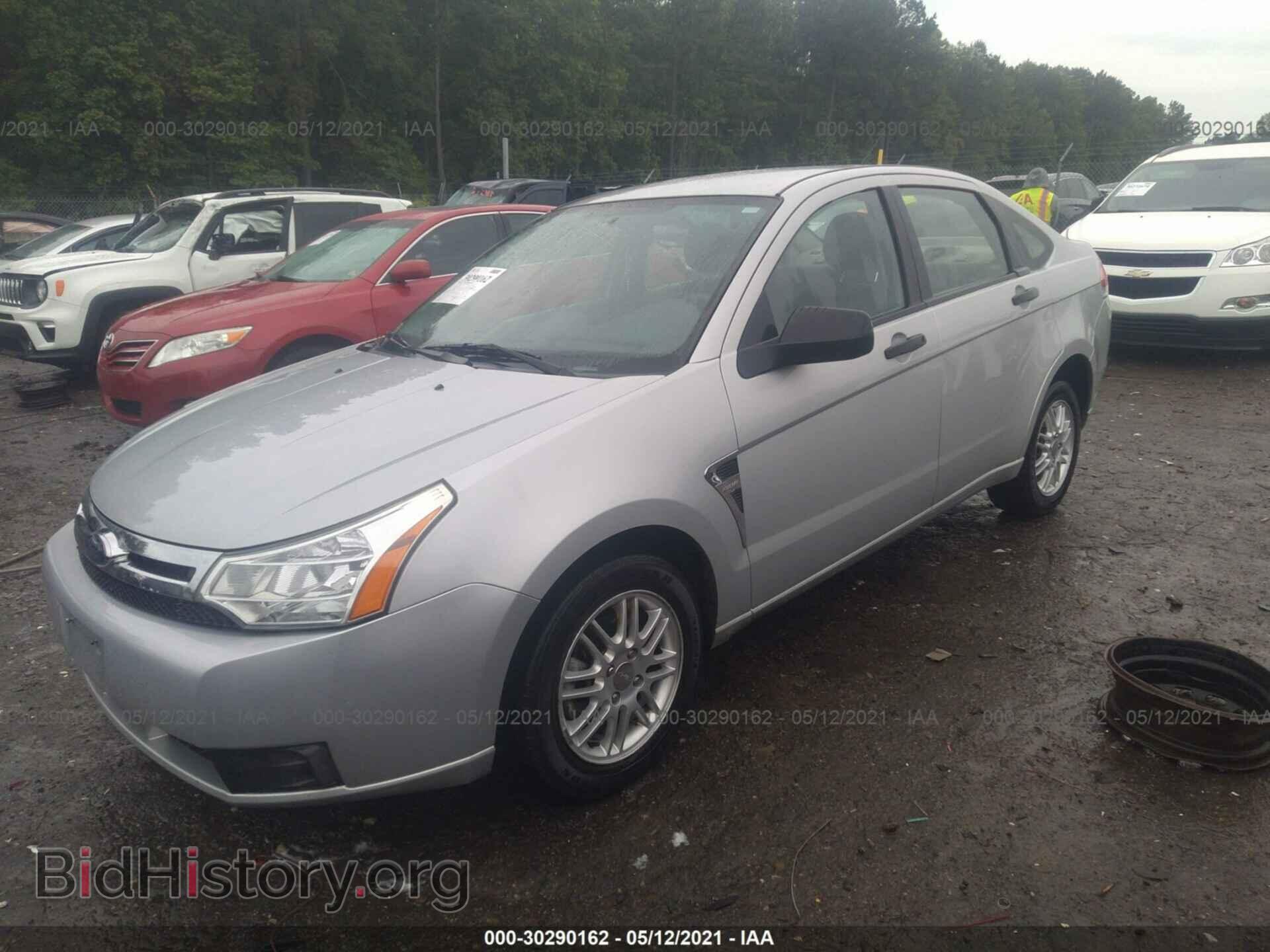 2008 FORD FOCUS - VIN: 1FAHP35N78W150058 - Фото 2