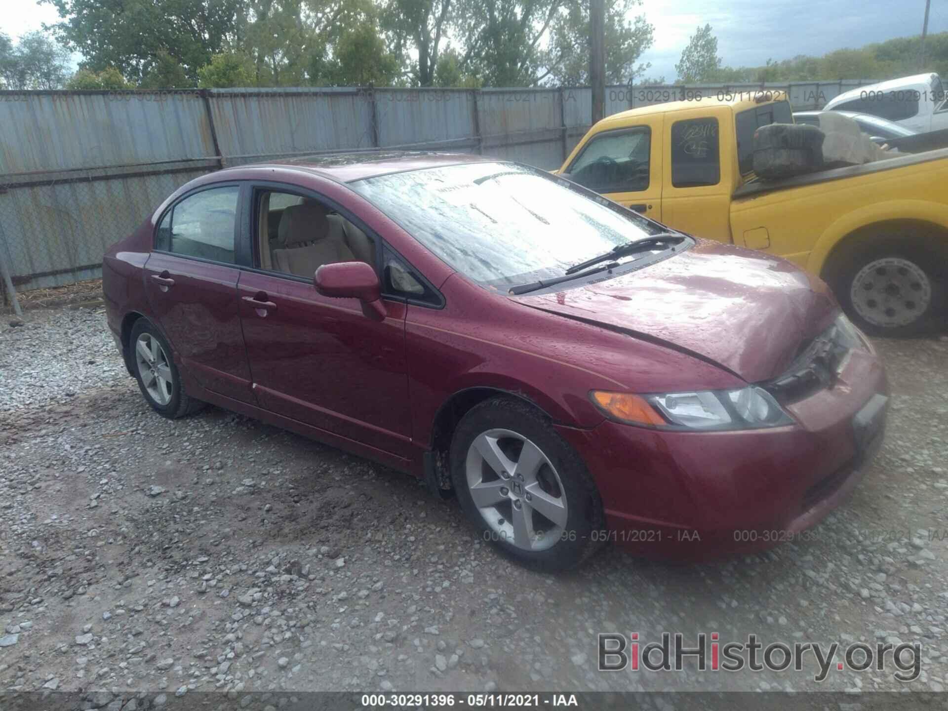 Photo 1HGFA16817L083619 - HONDA CIVIC SDN 2007