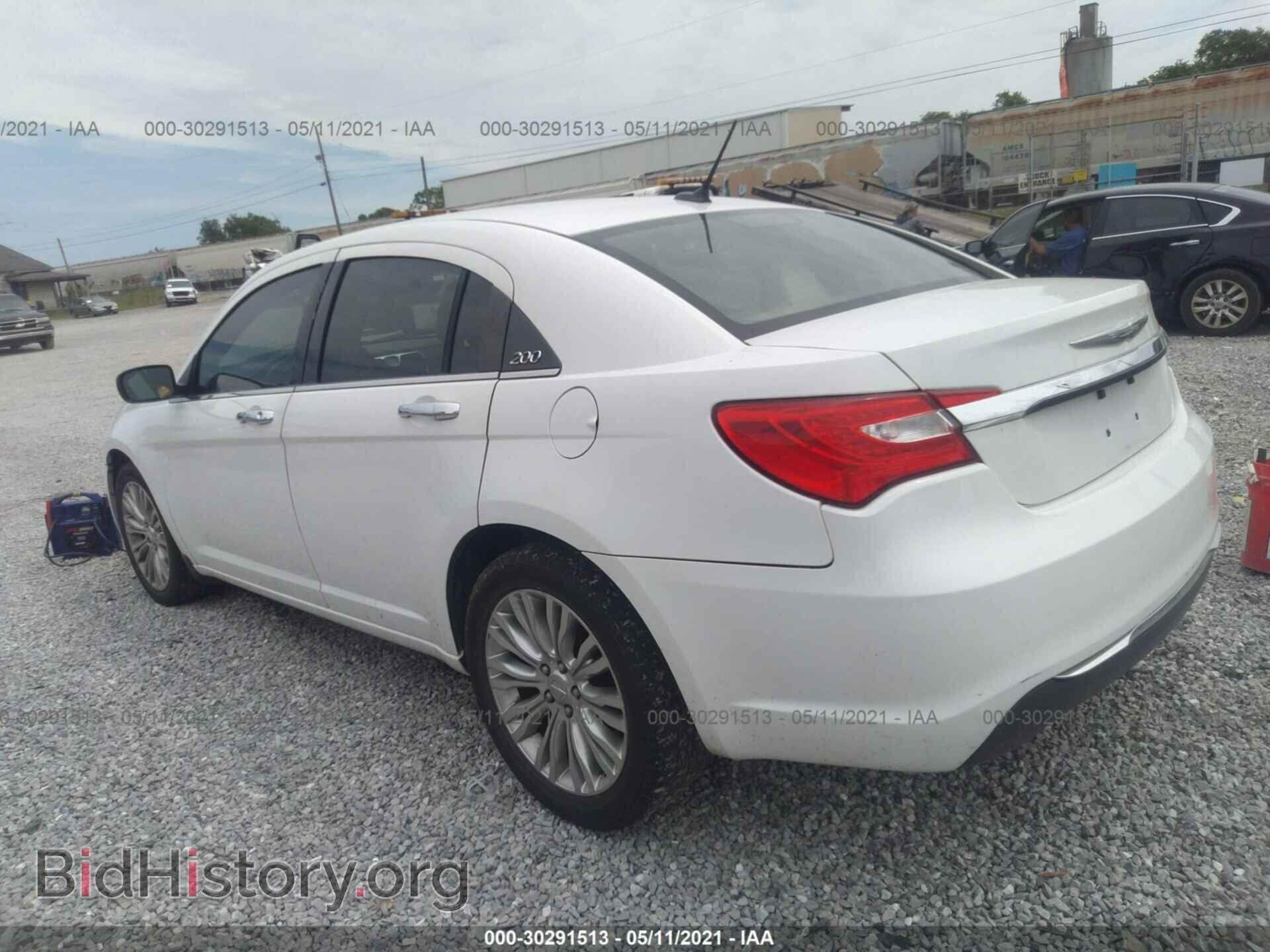 2012 CHRYSLER 200 - VIN: 1C3CCBCB3CN256416 - Фото 3