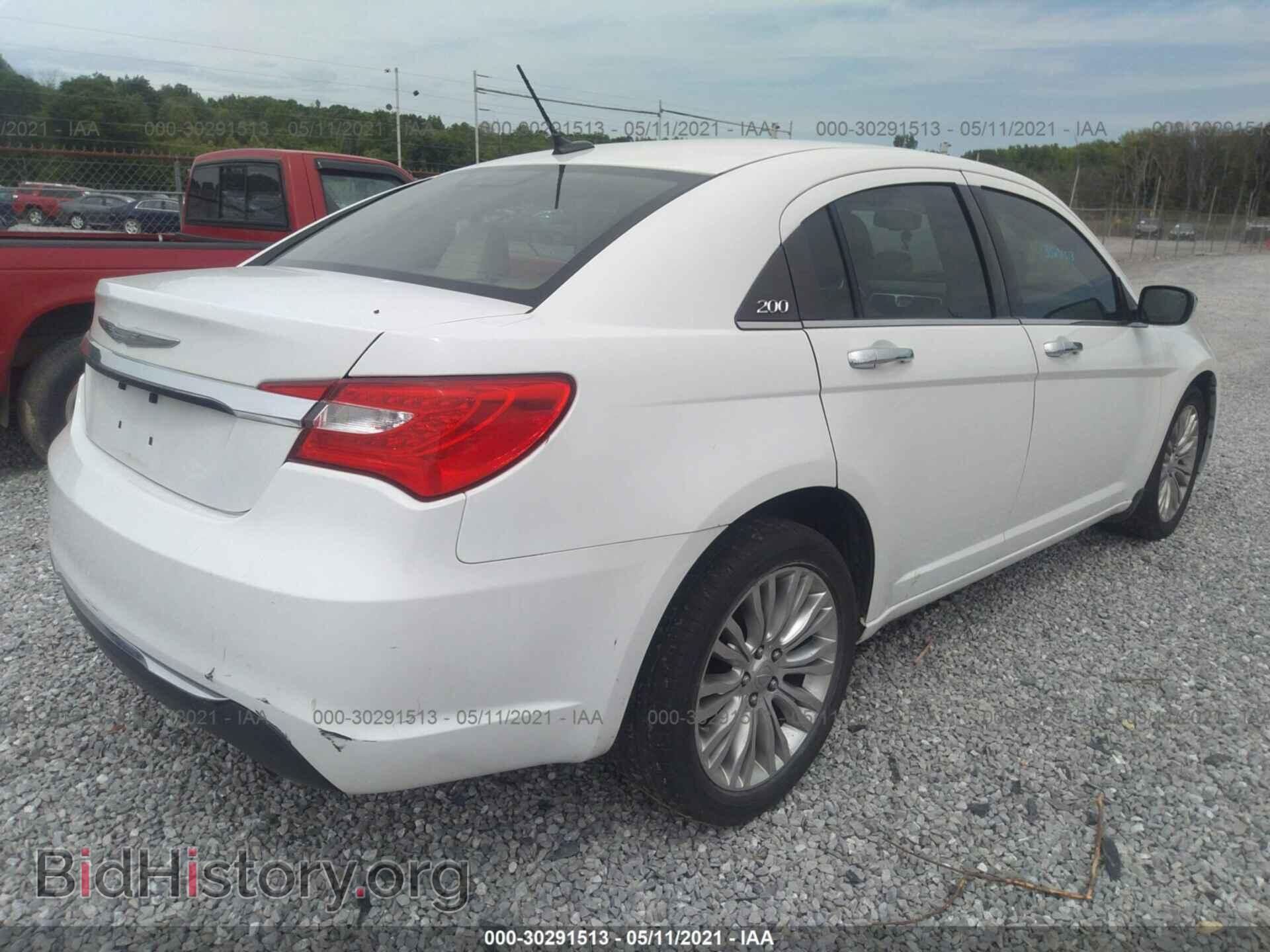 2012 CHRYSLER 200 - VIN: 1C3CCBCB3CN256416 - Фото 4