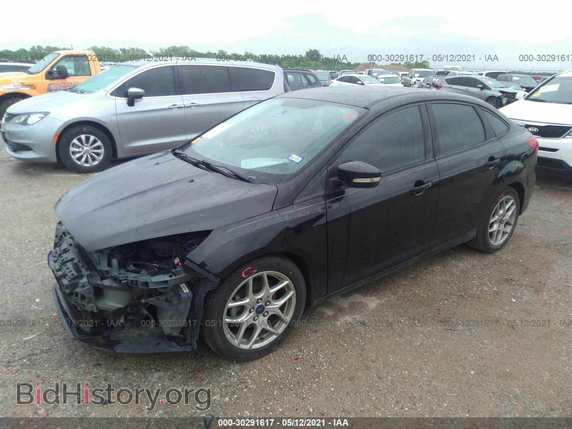 2015 FORD FOCUS - VIN: 1FADP3F24FL323648 - Фото 2