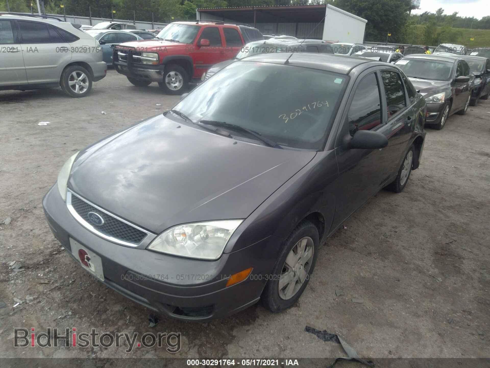 2007 FORD FOCUS - VIN: 1FAFP34N37W208917 - Photo 2