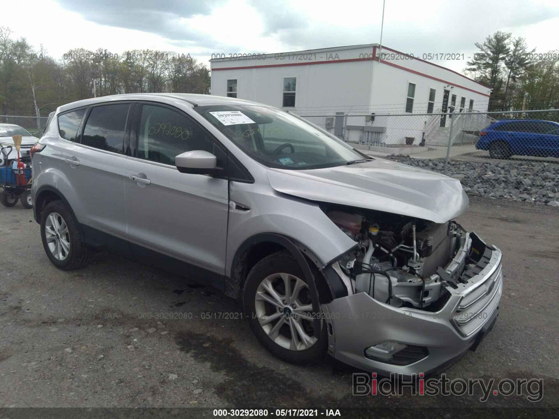 Photo 1FMCU9GD0KUA42447 - FORD ESCAPE 2019