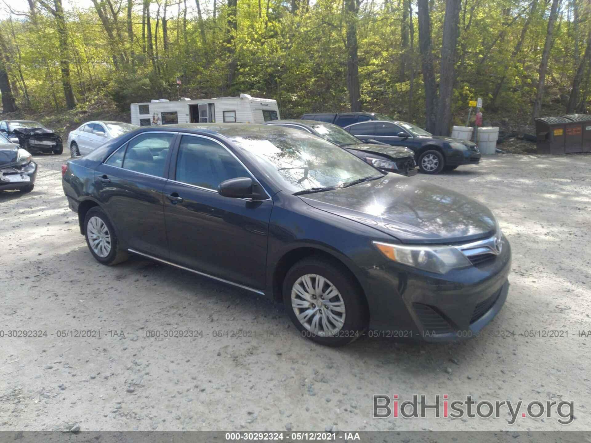 Photo 4T4BF1FK4CR174044 - TOYOTA CAMRY 2012