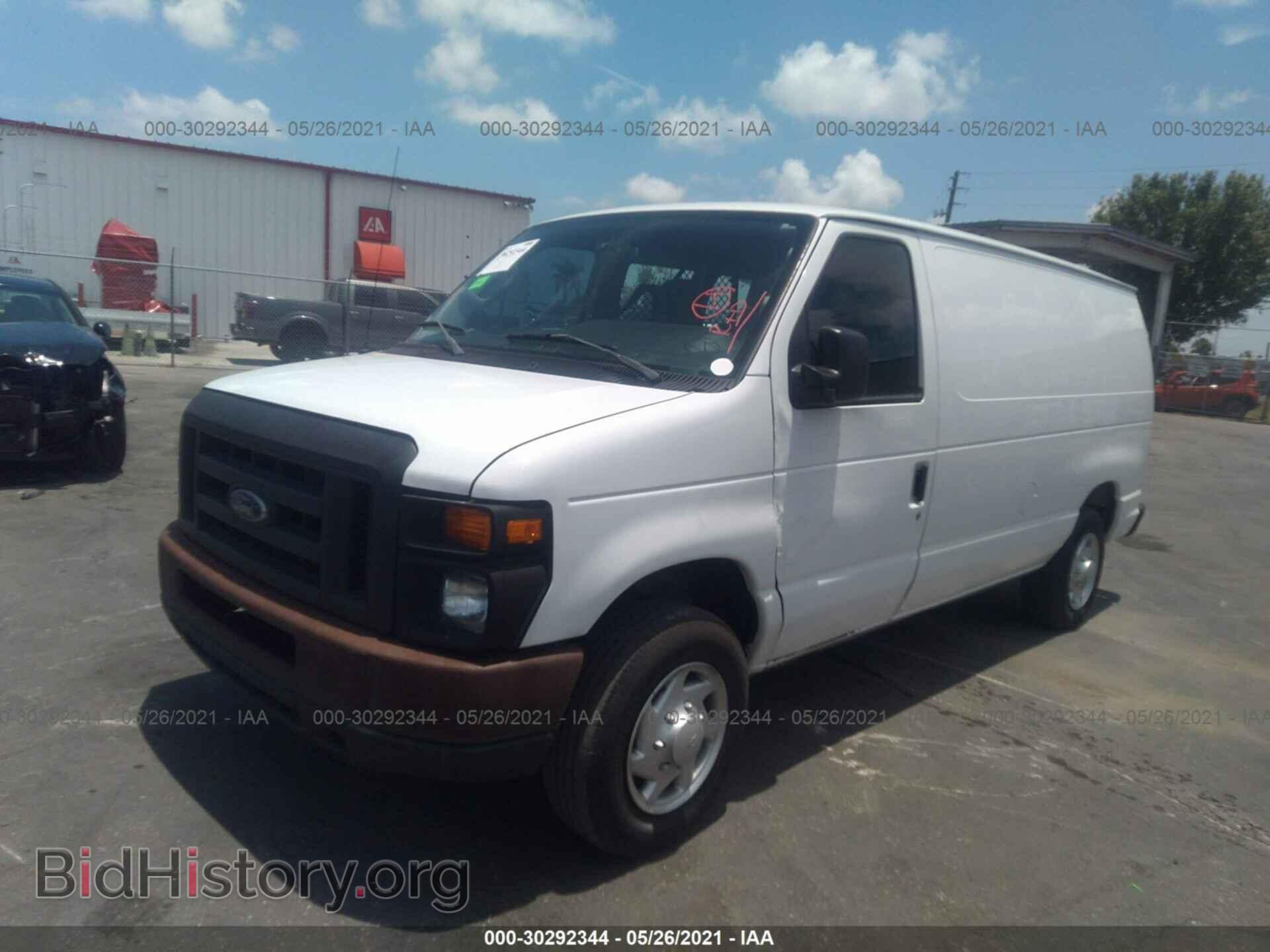 2011 FORD ECONOLINE CARGO VAN - VIN: 1FTNE1EW6BDB06085 - Фото 2