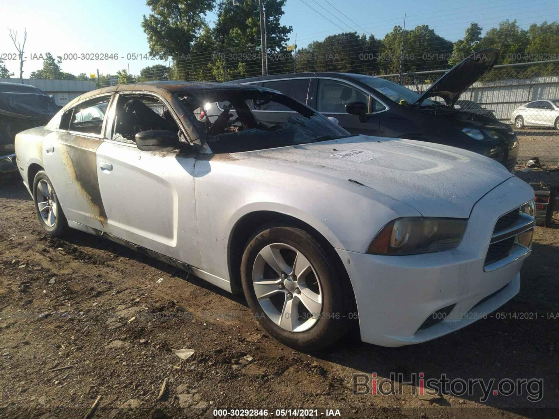 Photo 2C3CDXBG8DH735125 - DODGE CHARGER 2013