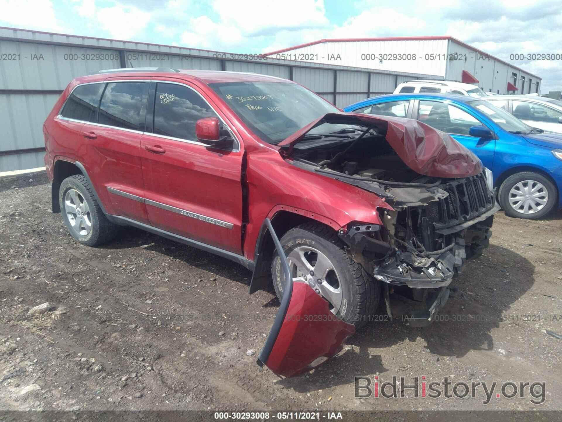 Photo 1J4RR4GT4BC508245 - JEEP GRAND CHEROKEE 2011