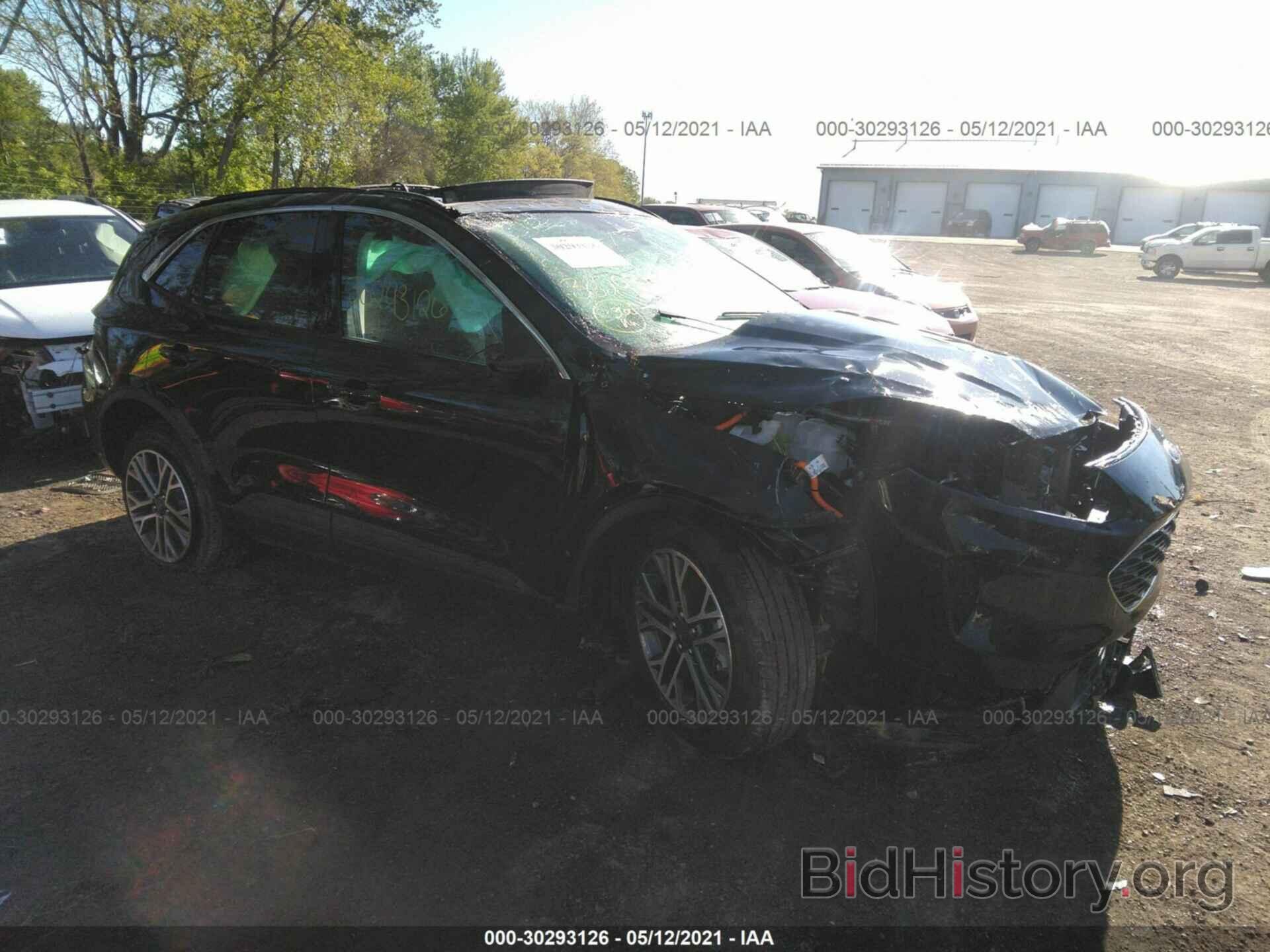 Photo 1FMCU9CZ8MUA27103 - FORD ESCAPE 2021