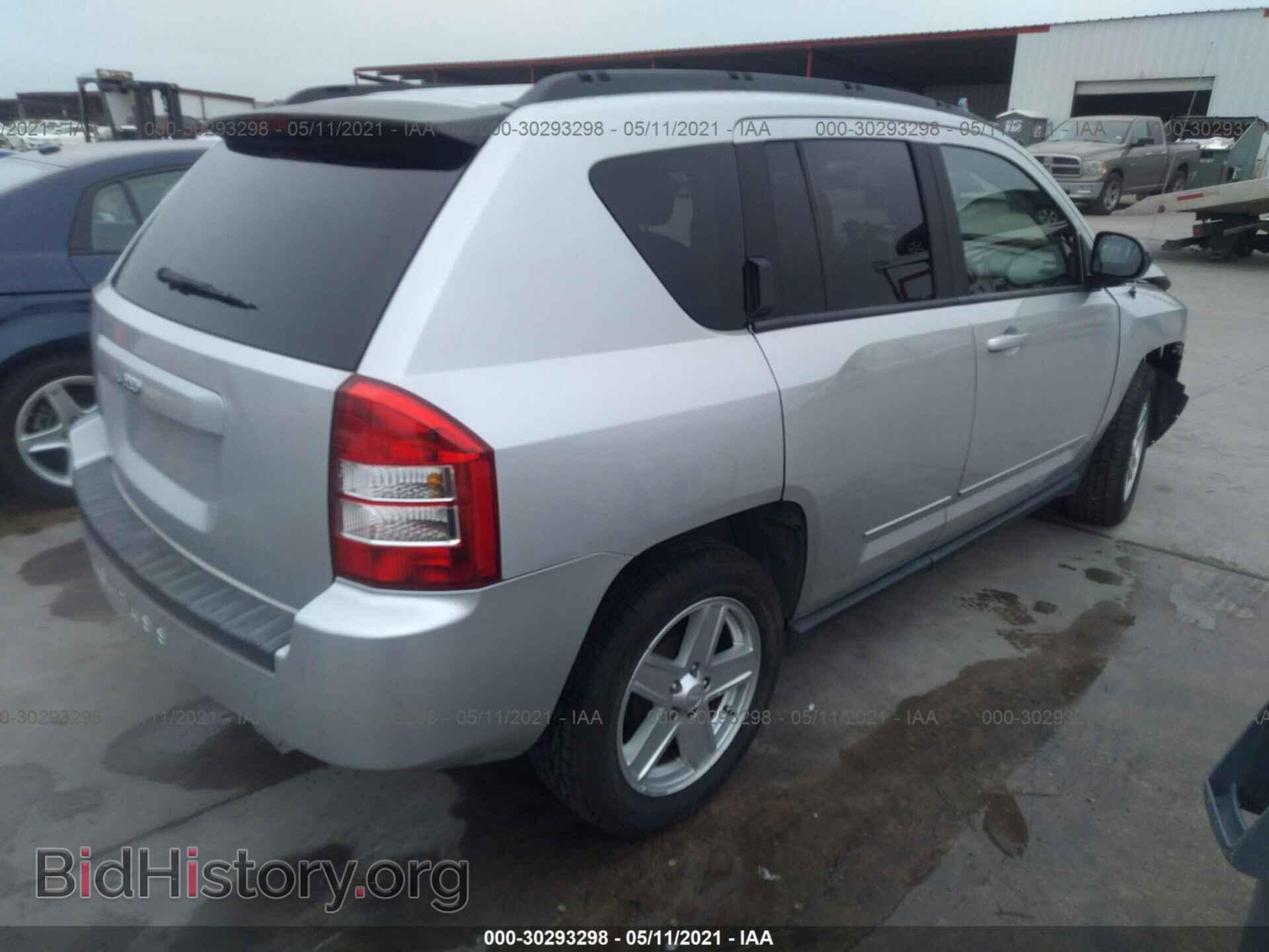 2010 JEEP COMPASS - VIN: 1J4NT4FA6AD659371 - Фото 4