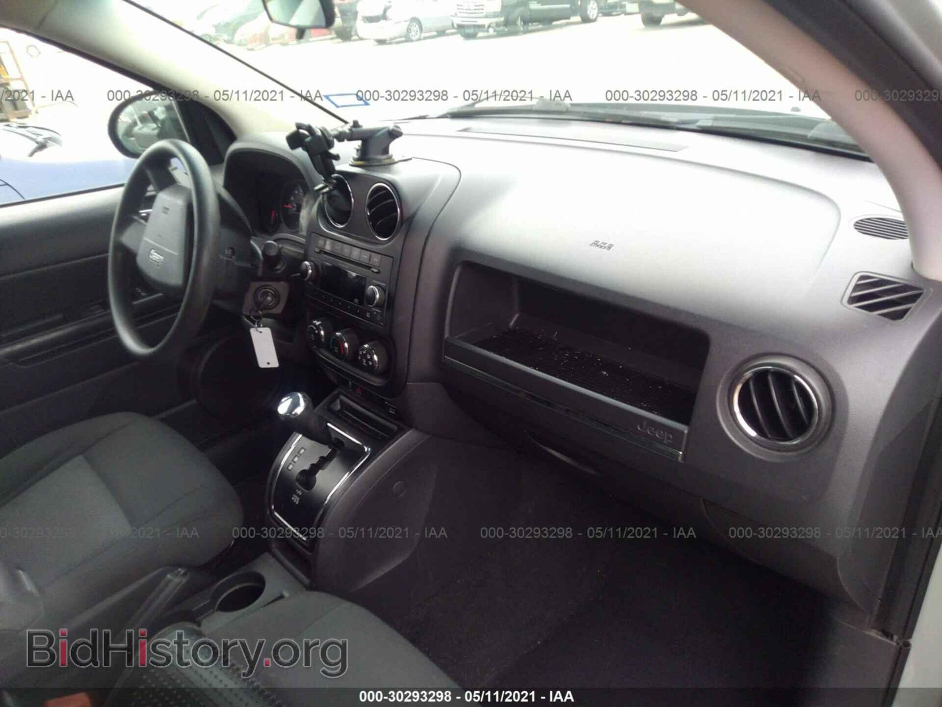 2010 JEEP COMPASS - VIN: 1J4NT4FA6AD659371 - Фото 5