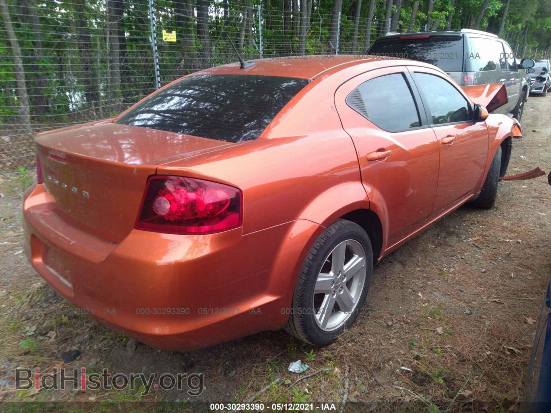 2011 DODGE AVENGER - VIN: 1B3BD1FB1BN575162 - Фото 4