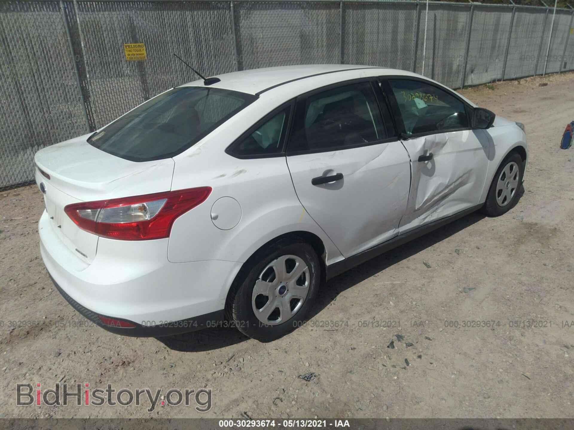 2014 FORD FOCUS - VIN: 1FADP3E26EL390848 - Фото 4