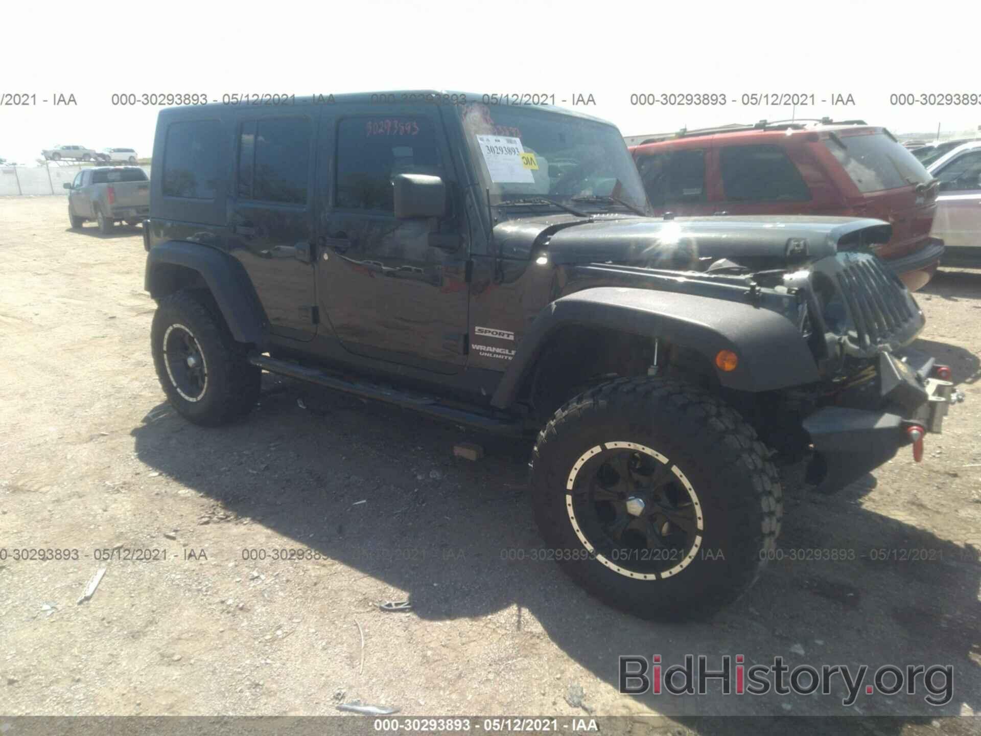 Photo 1J4BA3H1XAL125053 - JEEP WRANGLER UNLIMITED 2010