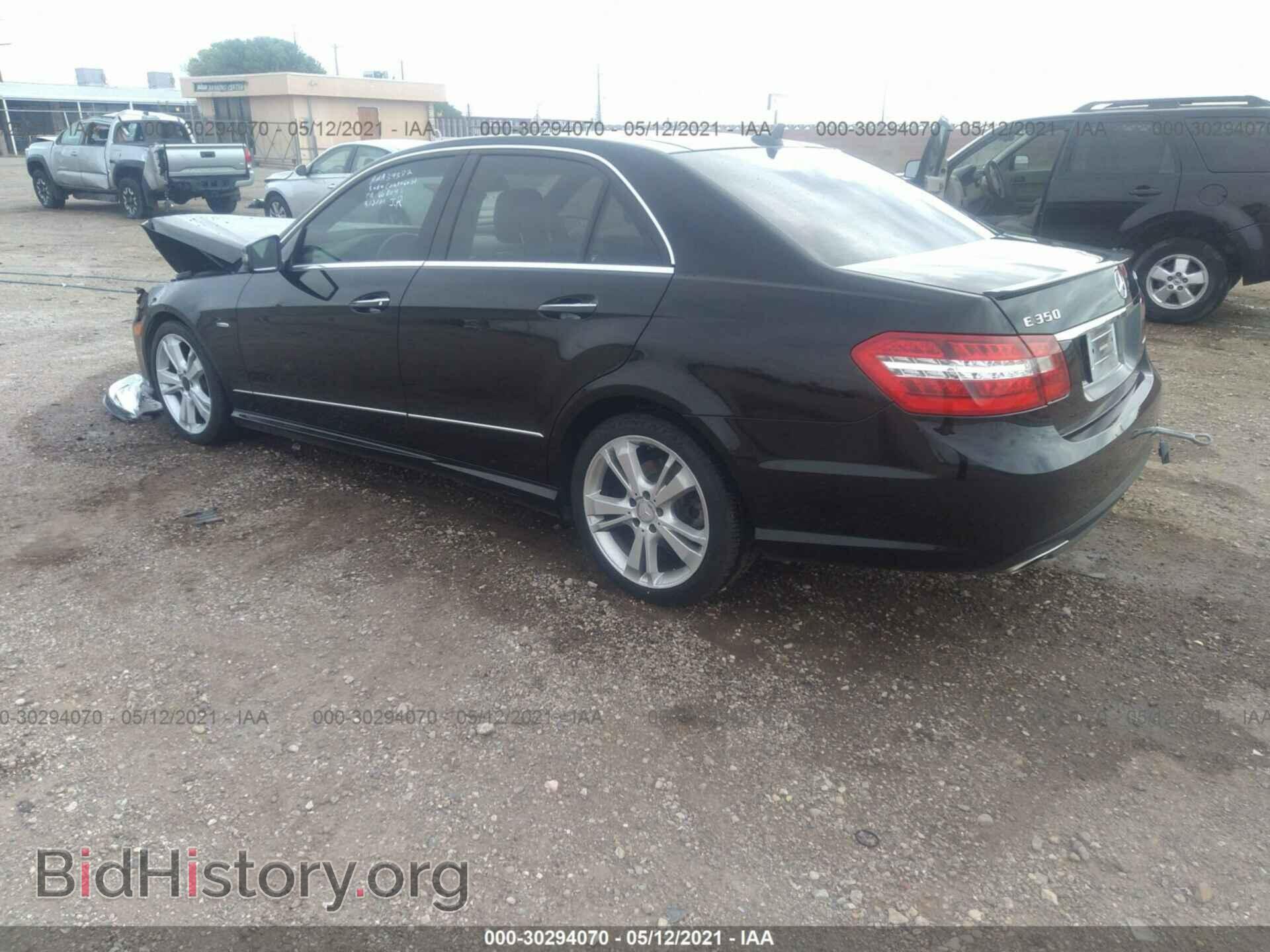 2012 MERCEDES-BENZ E-CLASS - VIN: WDDHF8JB4CA616417 - Фото 3